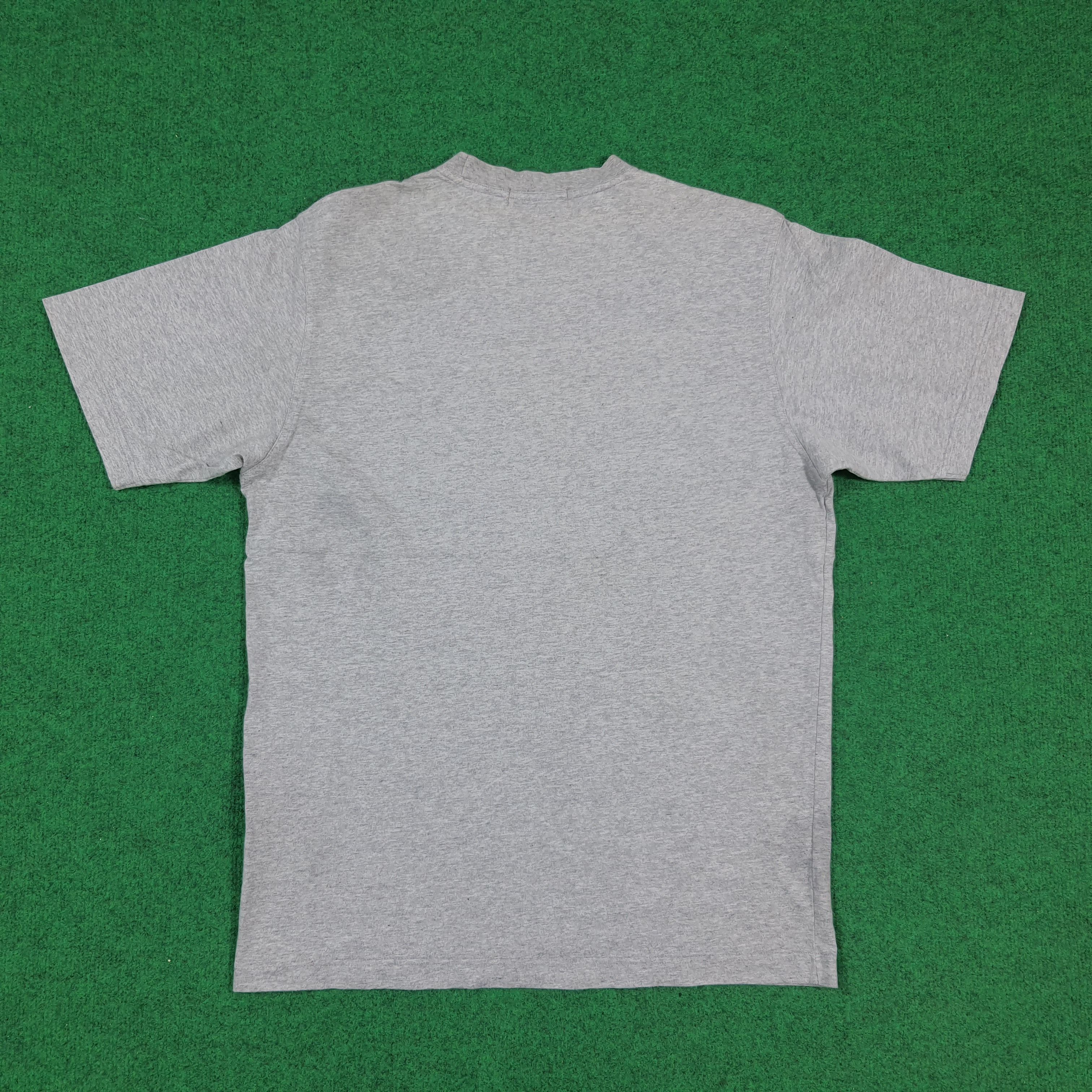 Yves Saint Laurent Vintage Yves Saint Laurent Center YSL Logo Tshirt C294N72 Size US L / EU 52-54 / 3 - 3 Thumbnail