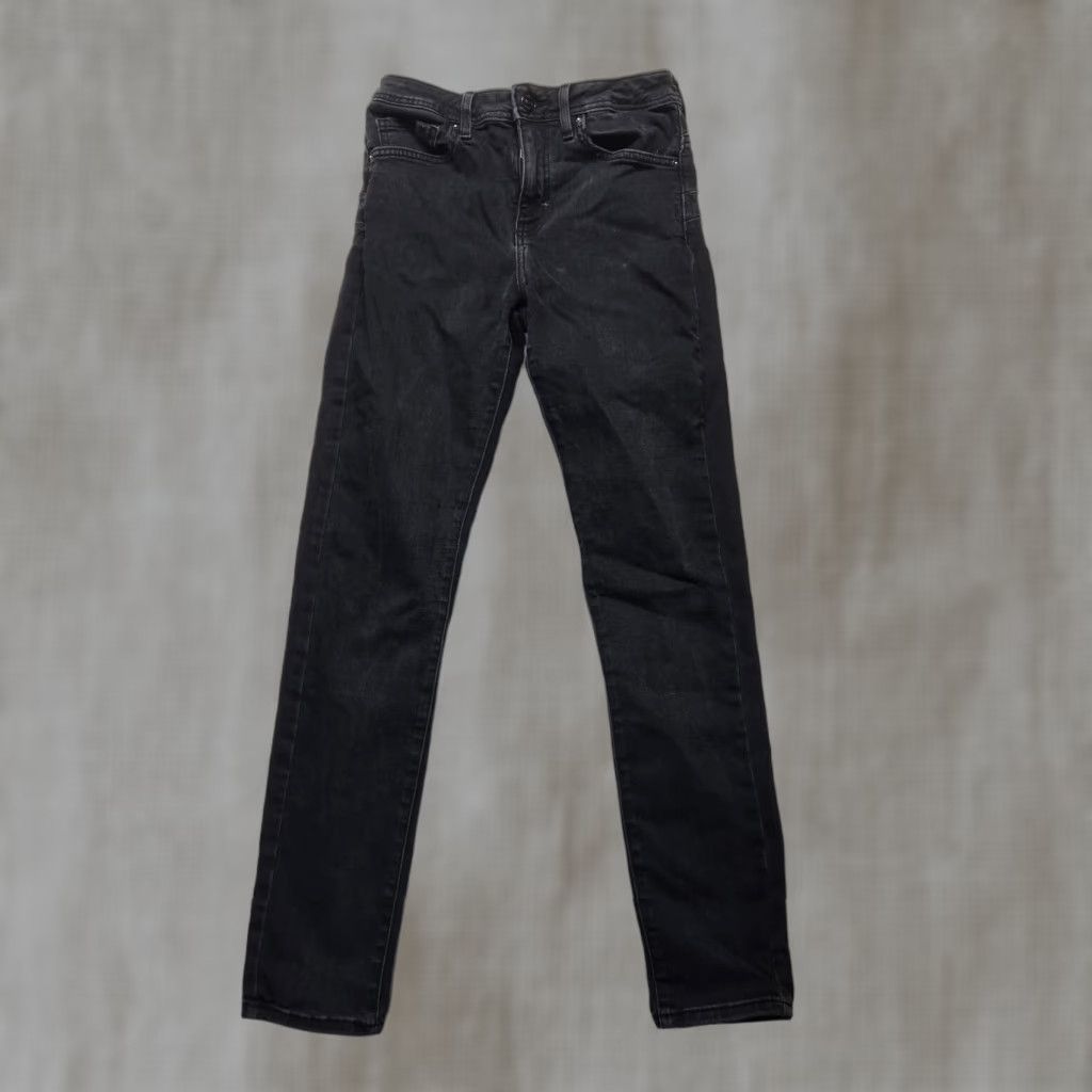 Forever 21 FOREVER 21 Jeans Skinny Mid Rise Black 24 Womens Pants Zip 5-Pocket Denim Cotton Blend Medium Wash Vintage No Inseam 28 Womens Size 42" / US 20 - 1 Thumbnail