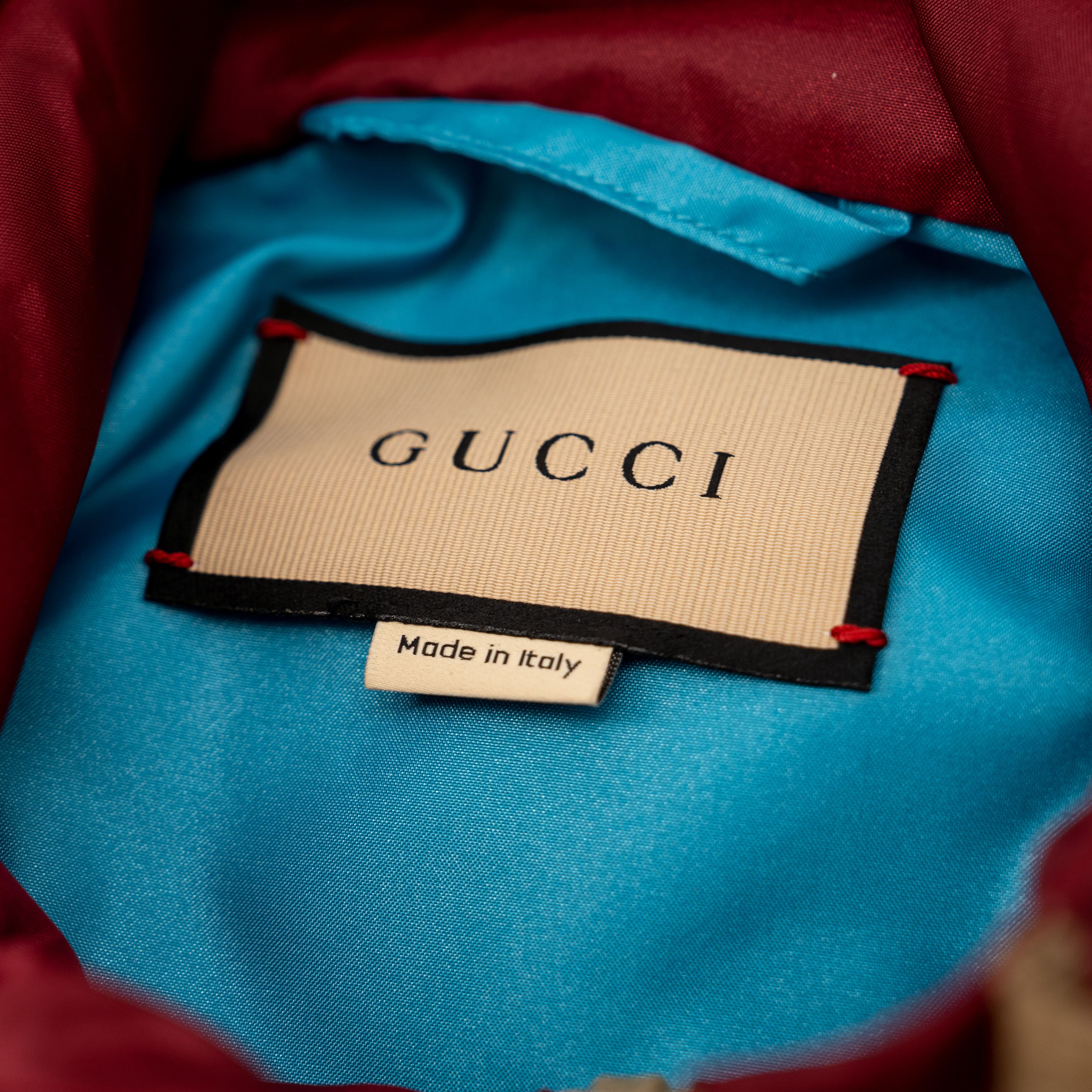 Gucci 48 M Gucci Hooded Block Jacket Windbreaker Blue Beige Red Size US M / EU 48-50 / 2 - 10 Thumbnail