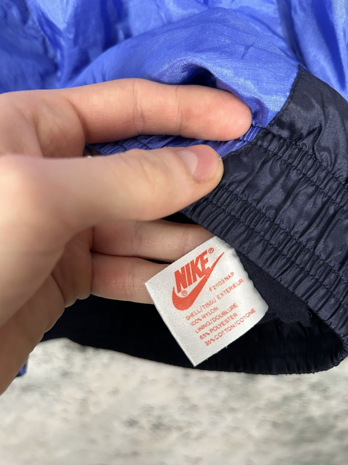 Nike Vintage Nike 90s Just Do It Light Nylon Jacket Hype Size US S / EU 44-46 / 1 - 7 Thumbnail