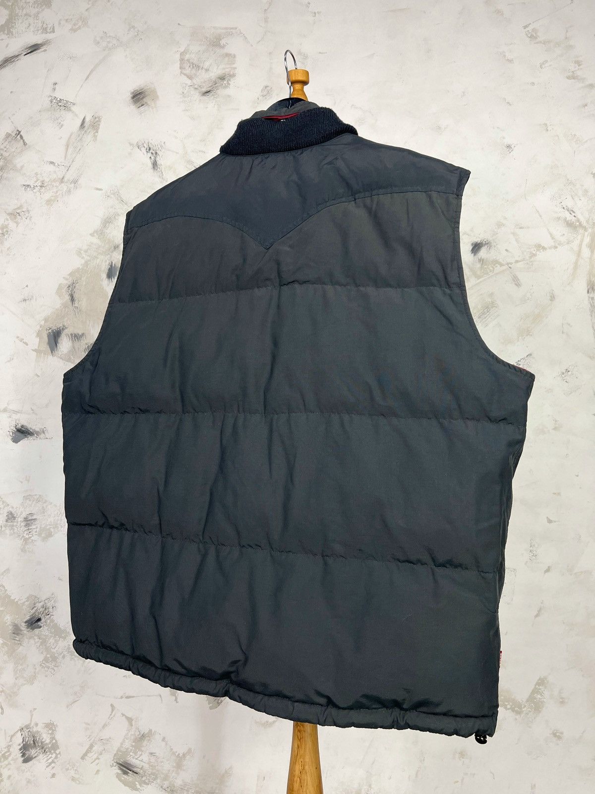 Levi's Vintage Levi’s Reversible Down Vest Size XL - XXL Size US XXL / EU 58 / 5 - 7 Thumbnail