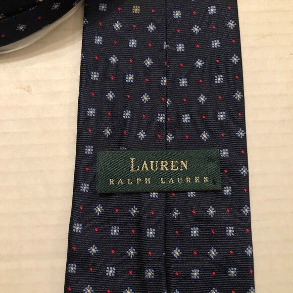 Ralph Lauren Ralph Lauren men's new navy 100%silk tie 3 1/2" X 58" Size ONE SIZE - 3 Thumbnail