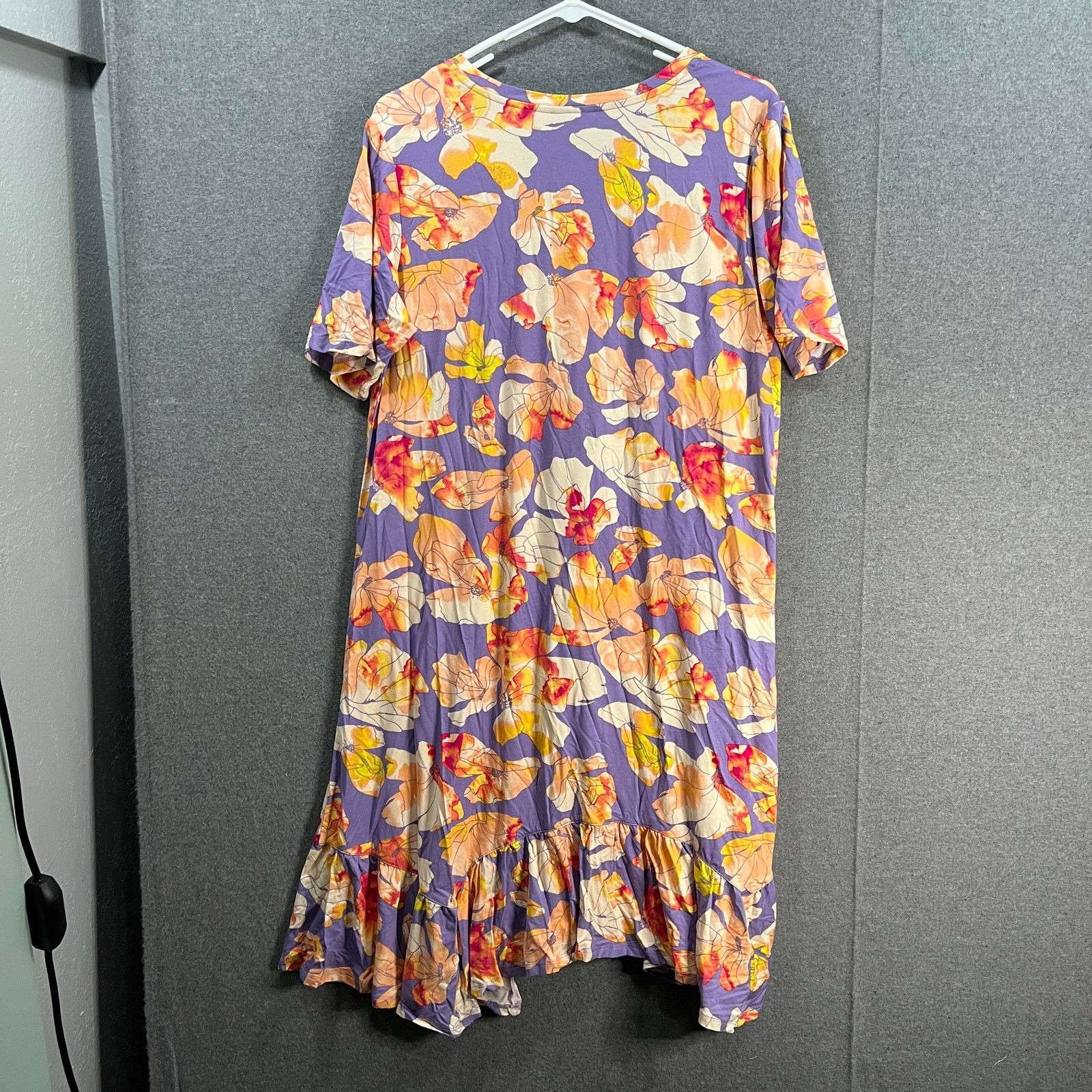 Other LOGO by Lori Goldstein Rayon Elbow Sleeve Dress Lavender Size M / US 6-8 / IT 42-44 - 2 Thumbnail