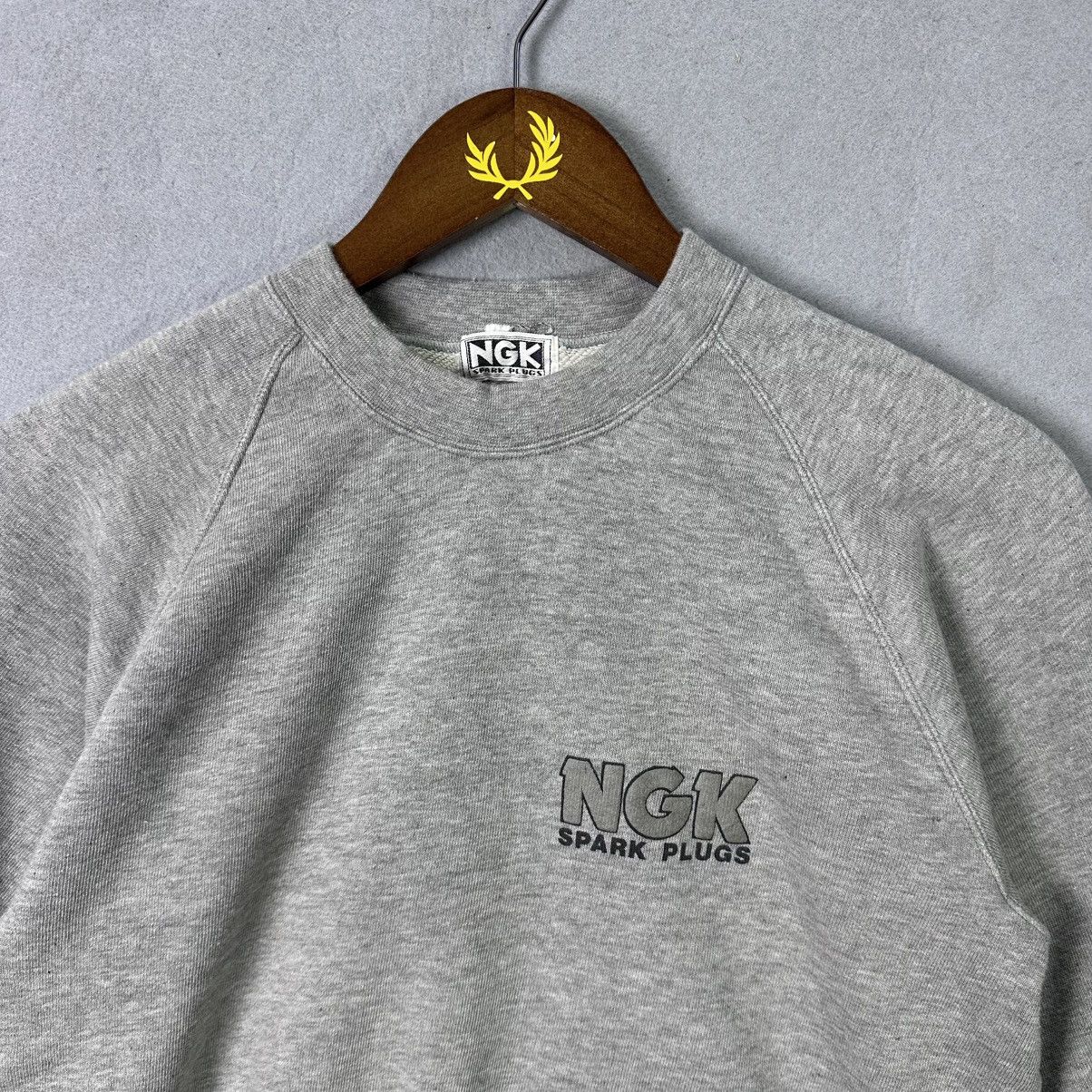 Vintage Vintage NGK Spark Plugs Sweatshirt Motorsports Racing Size US S / EU 44-46 / 1 - 2 Thumbnail