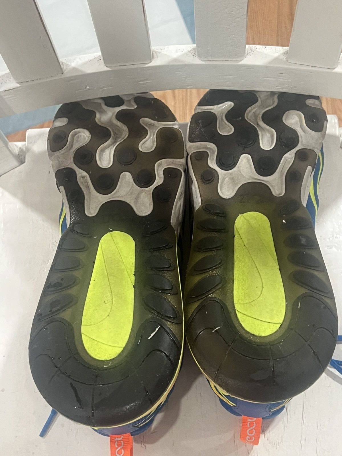 Nike Nike Air Max 270 React “Soar Total Orange Bolt” Size US 13 / EU 46 - 6 Thumbnail