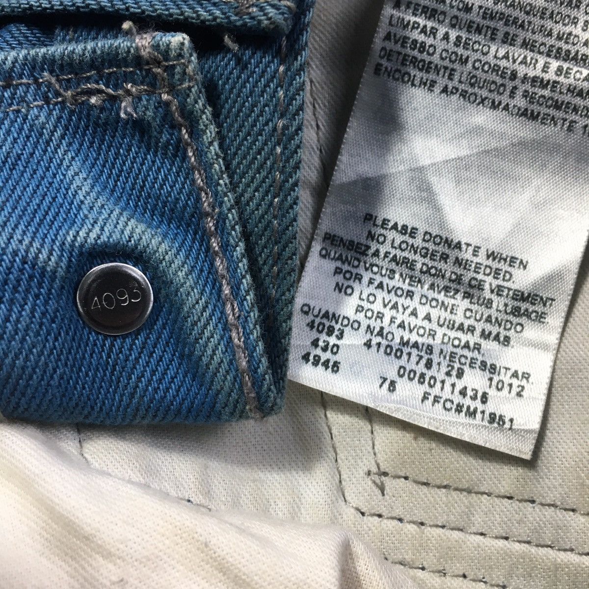 Levi's × Vintage Levis 501 Blue Denim Pant bdp0006 Size US 35 - 9 Thumbnail
