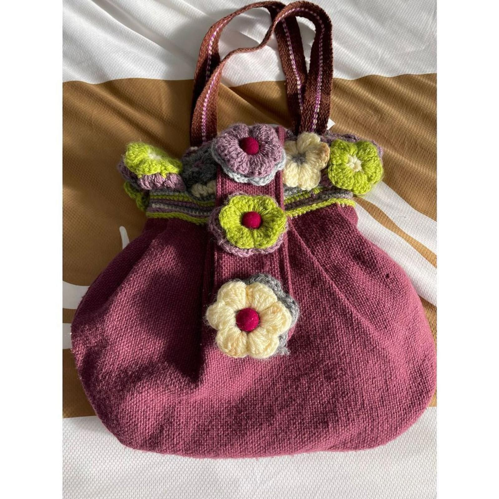 Handmade Vintage knit purse Size ONE SIZE - 1 Thumbnail