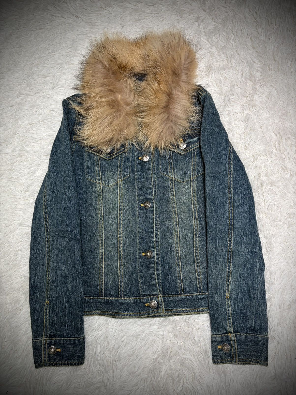 Le Grande Bleu (L.G.B.) Rare Japanese Brand denim jacket fox fur Size US S / EU 44-46 / 1 - 1 Thumbnail