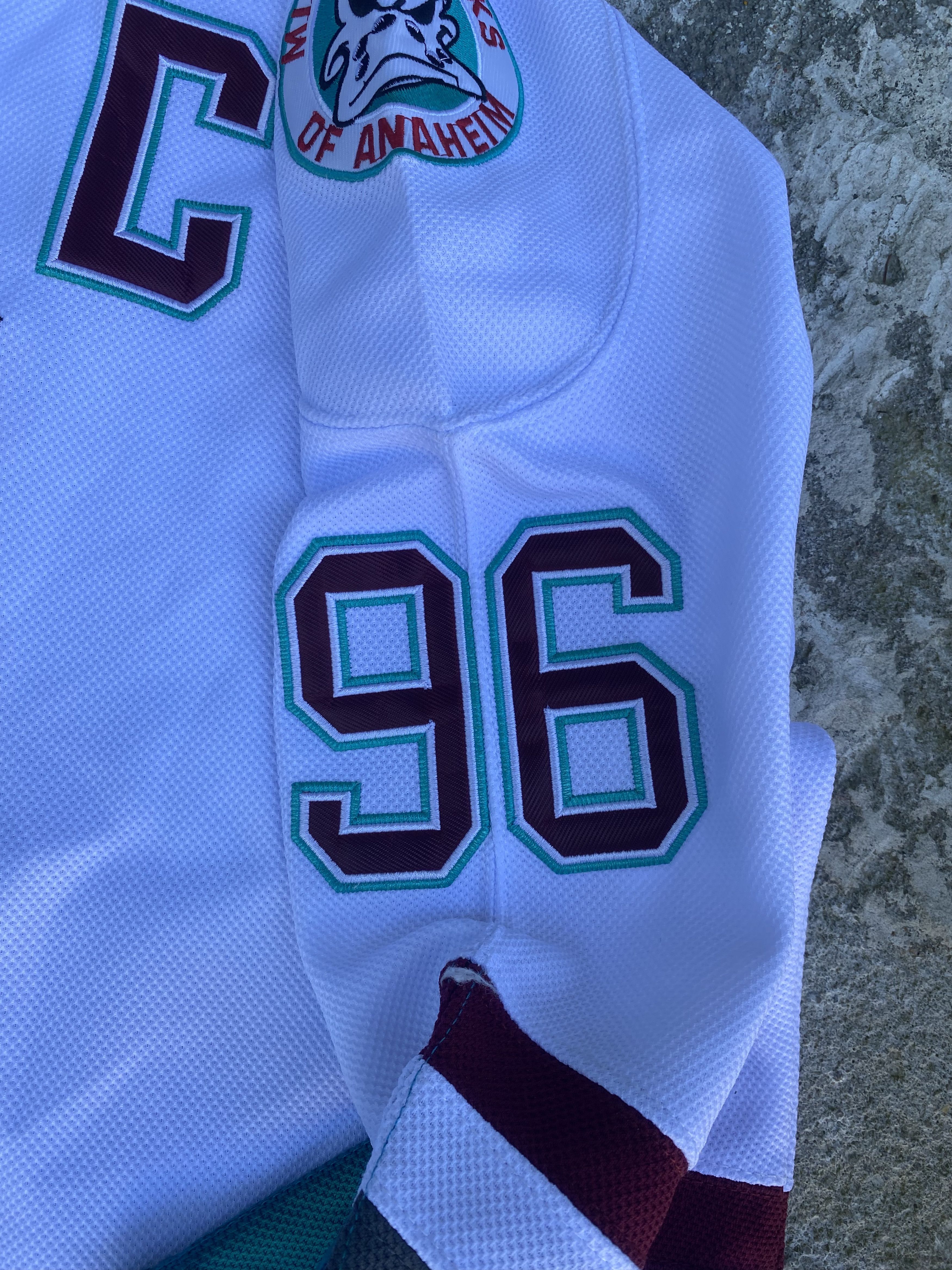 NHL VINTAGE ANAHEIM MIGHTY DUCKS CHARLIE CONWAY #96 NHL JERSEY Size US L / EU 52-54 / 3 - 5 Thumbnail