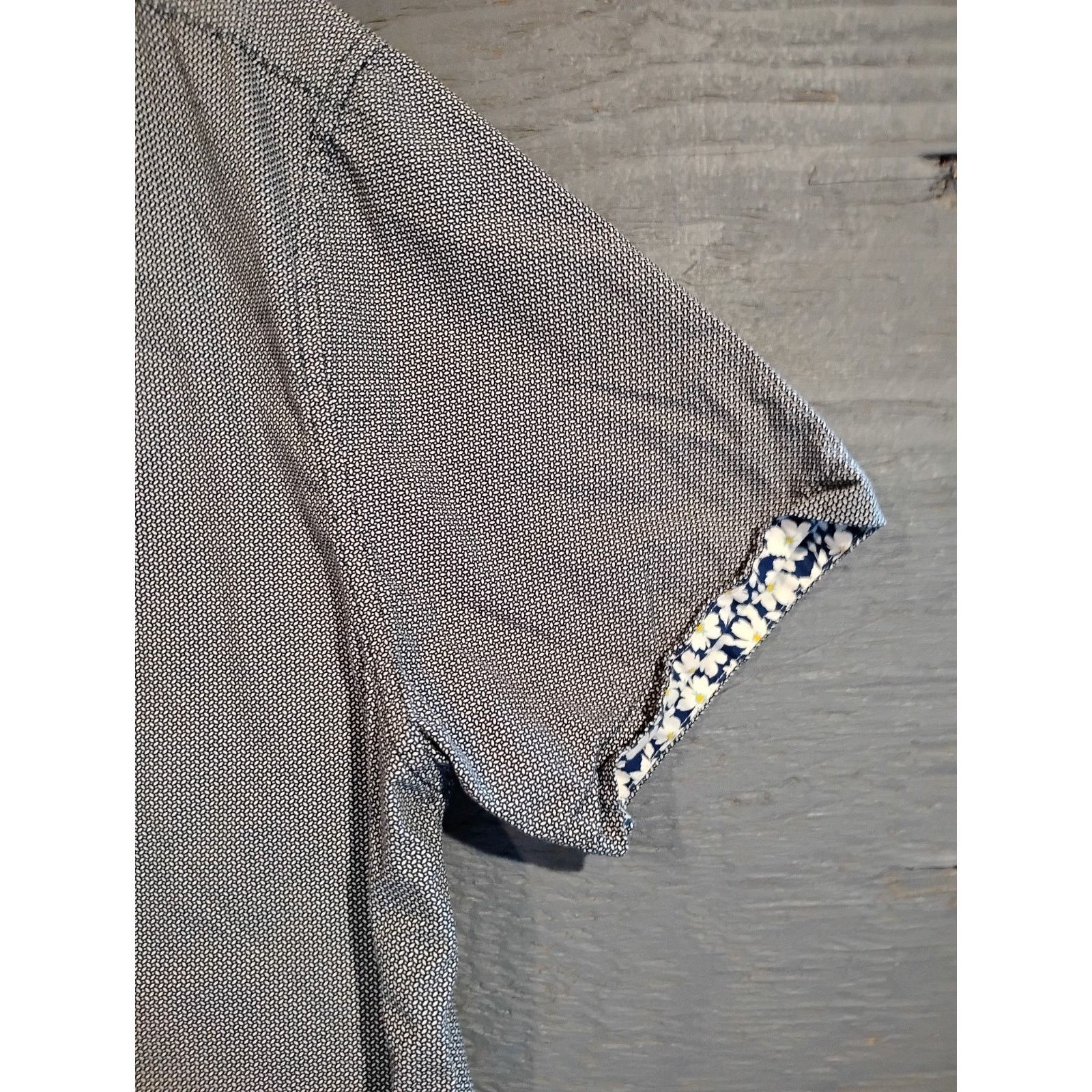 Other D & F (XL) Floral Interior Gray Button Dress Shirt Size US XL / EU 56 / 4 - 3 Thumbnail