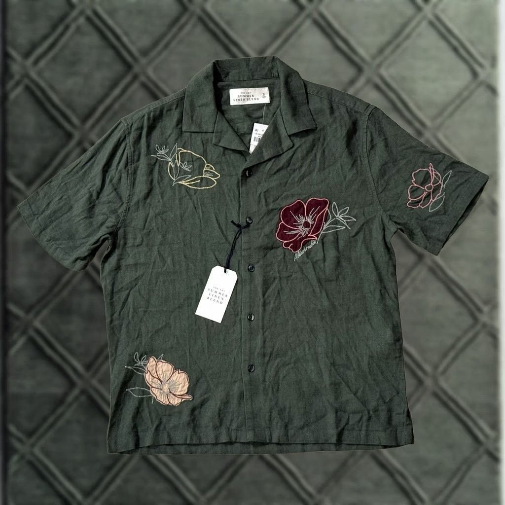 Abercrombie & Fitch NWT Abercrombie & Fitch Summer Linen Blend Short Sleeve Shirt Small Floral Shirt Mens Size US S / EU 44-46 / 1 - 1 Thumbnail