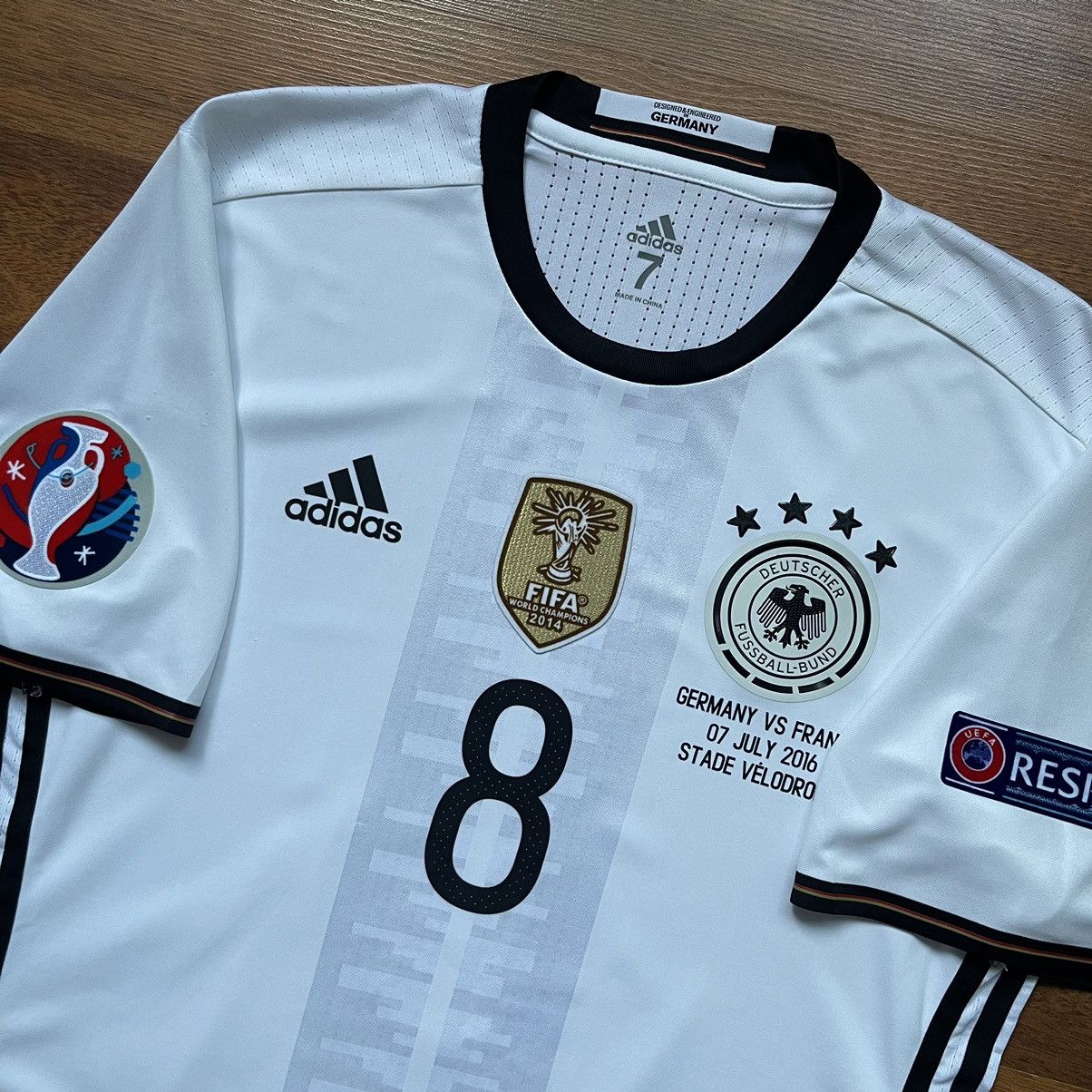 Adidas × Vintage GERMANY ADIDAS ADIZERO 2016 EURO HOME JERSEY #8 OZIL Size US L / EU 52-54 / 3 - 4 Thumbnail