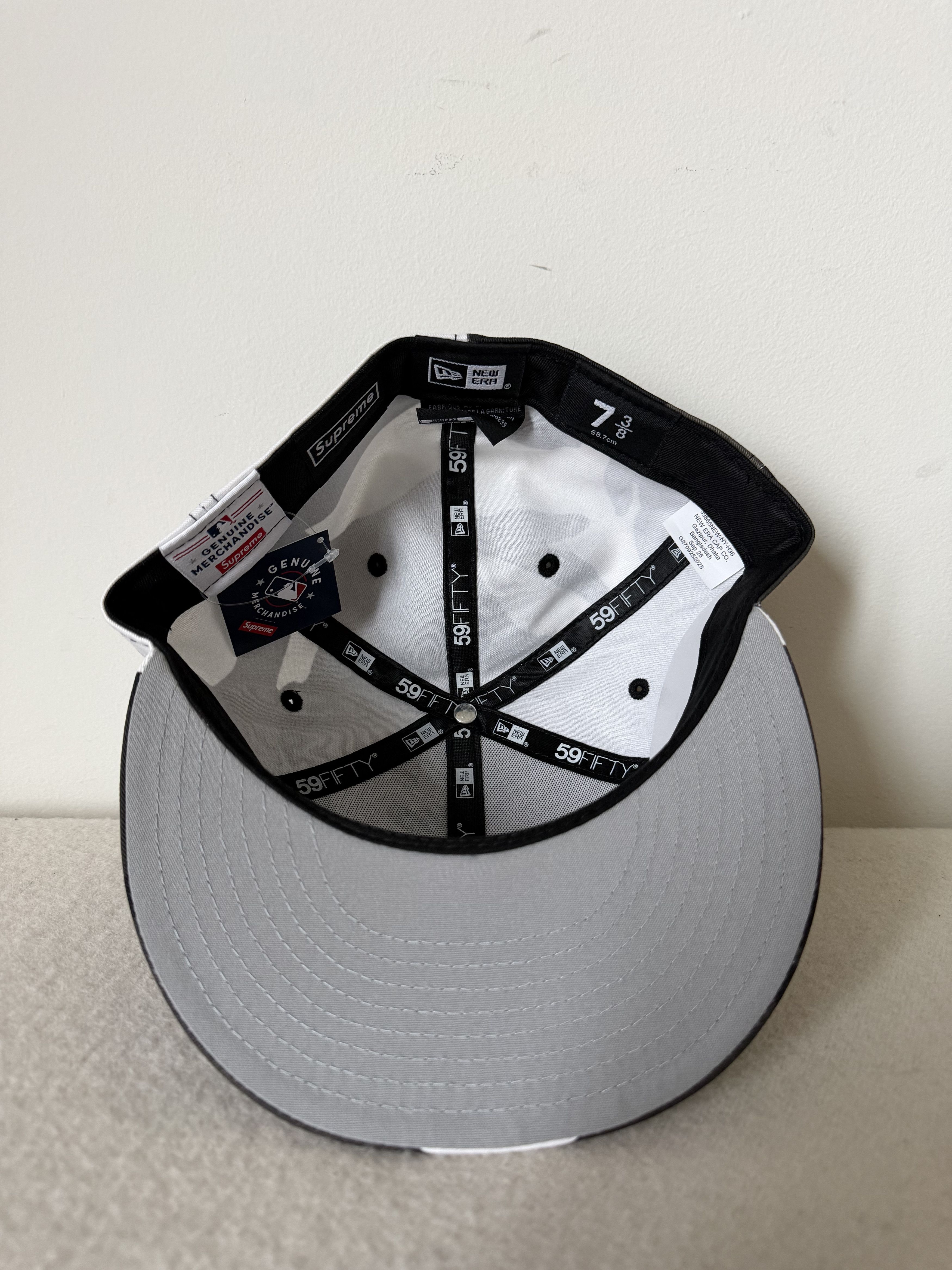 MLB × New Era × Supreme 7 3/8 Supreme New Era New York Yankees Box Logo 59FIFTY Size ONE SIZE - 6 Thumbnail