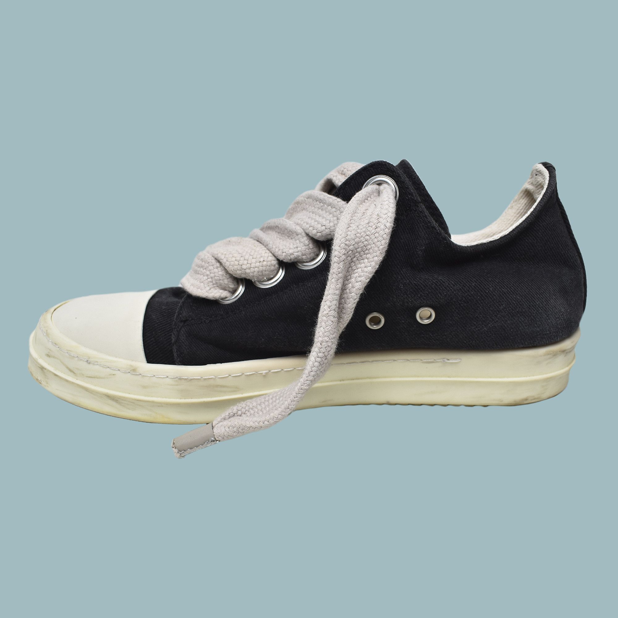 Rick Owens Drkshdw RICK OWENS DRKSHDW Jumbo Lace Ramones Low Canvas Sneakers Size US 11 / EU 44 - 3 Thumbnail