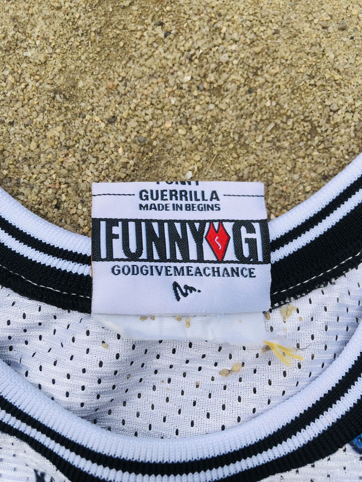 Other Funny guerilla tees full print vintage Size US M / EU 48-50 / 2 - 5 Thumbnail