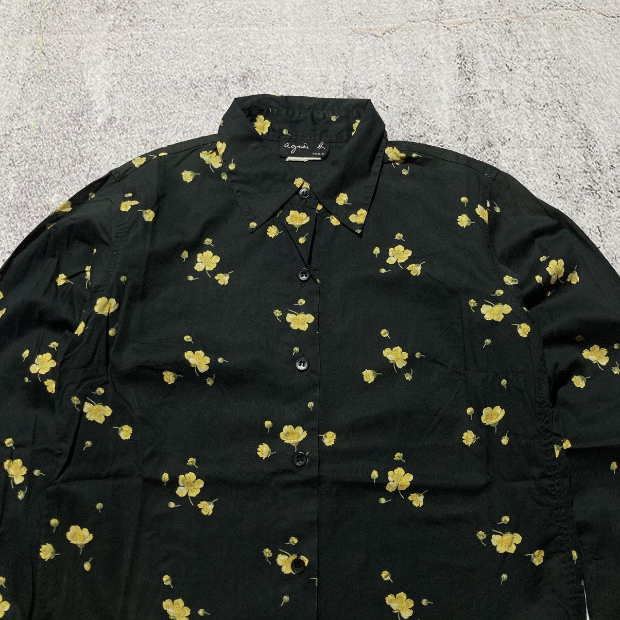 agnes b. 🇫🇷Vintage agnes b. Paris Flowers Button Up Shirt Luxury Black Size US S / EU 44-46 / 1 - 2 Thumbnail