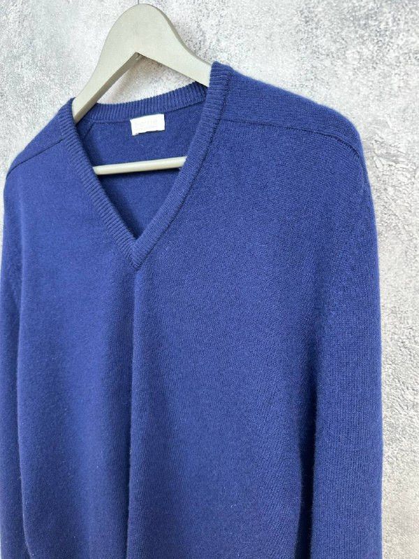 Barrie Barrie 100% Pure Cashmere Sweater Scotland V-Neck VTG Jumper Size US XL / EU 56 / 4 - 5 Thumbnail