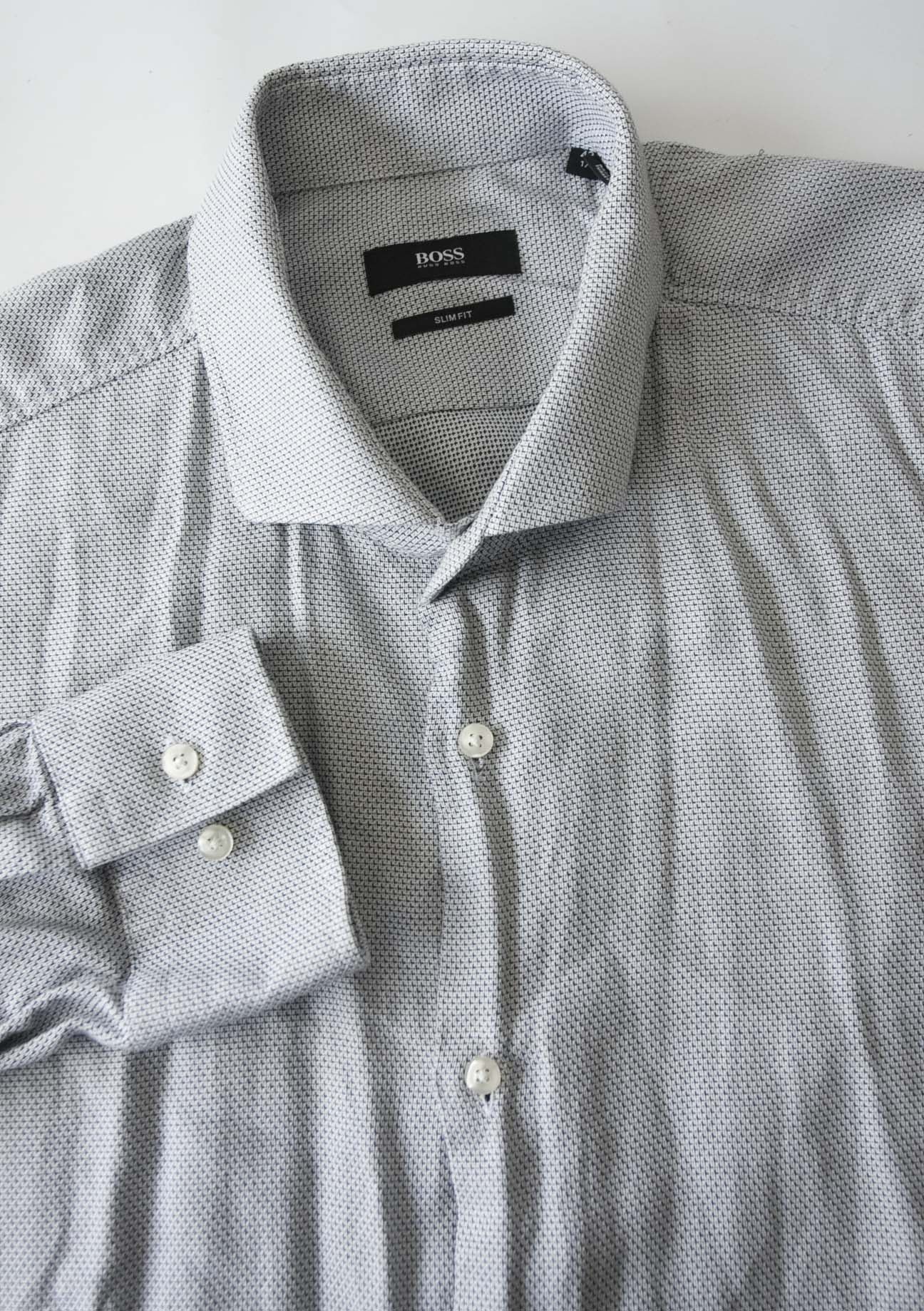 Hugo Boss Hugo Boss Shirt Slim Fit Size 17/ 43 Pale Gray Size US L / EU 52-54 / 3 - 1 Thumbnail