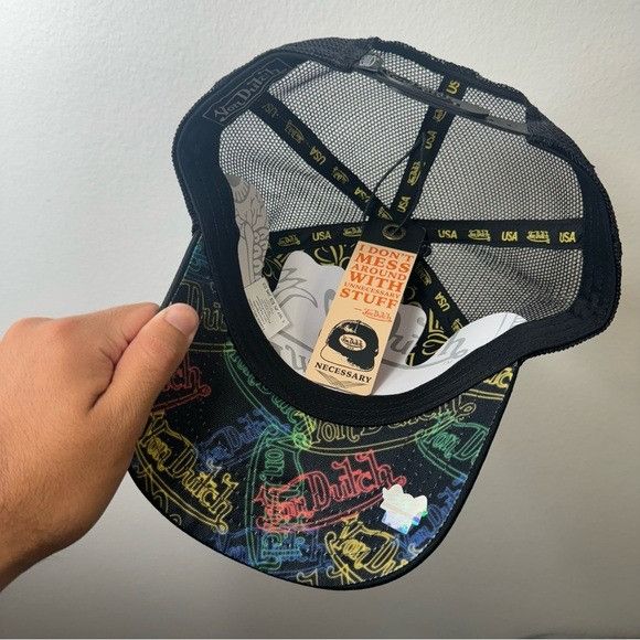 Von Dutch NWT VON DUTCH NEON LOGO BLACK TRUCKER HAT Size ONE SIZE - 3 Thumbnail