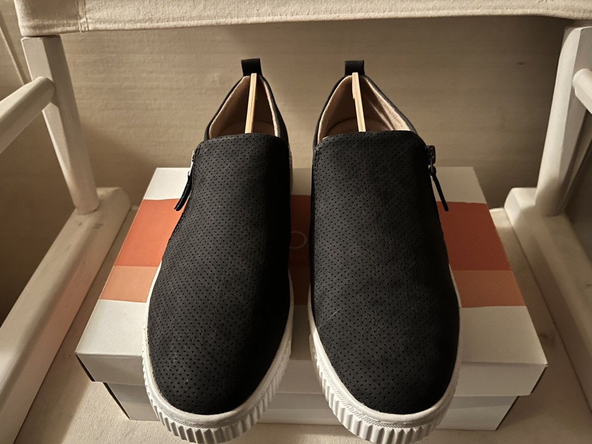 Naturalizer Soul Naturalizer “Turner” Canvas Sneakers Size 9M Size US 9 / IT 39 - 9 Thumbnail