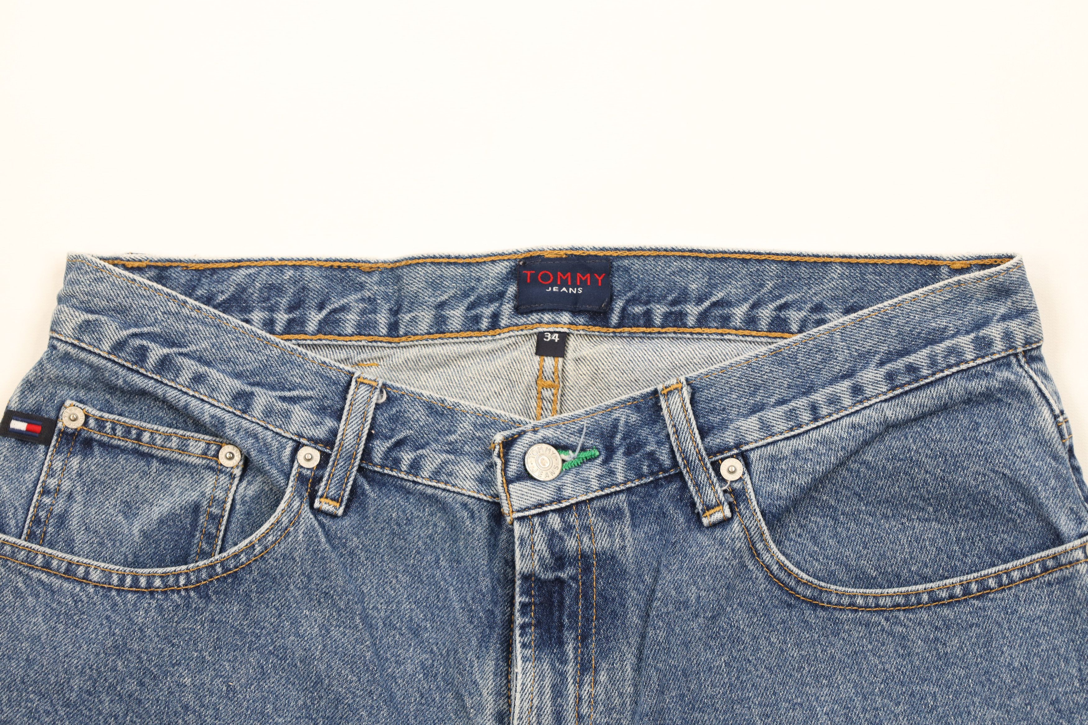 Tommy Hilfiger × Vintage Vintage 90s Tommy Hilfiger Denim Jean Shorts Jorts Blue Size US 34 / EU 50 - 2 Thumbnail