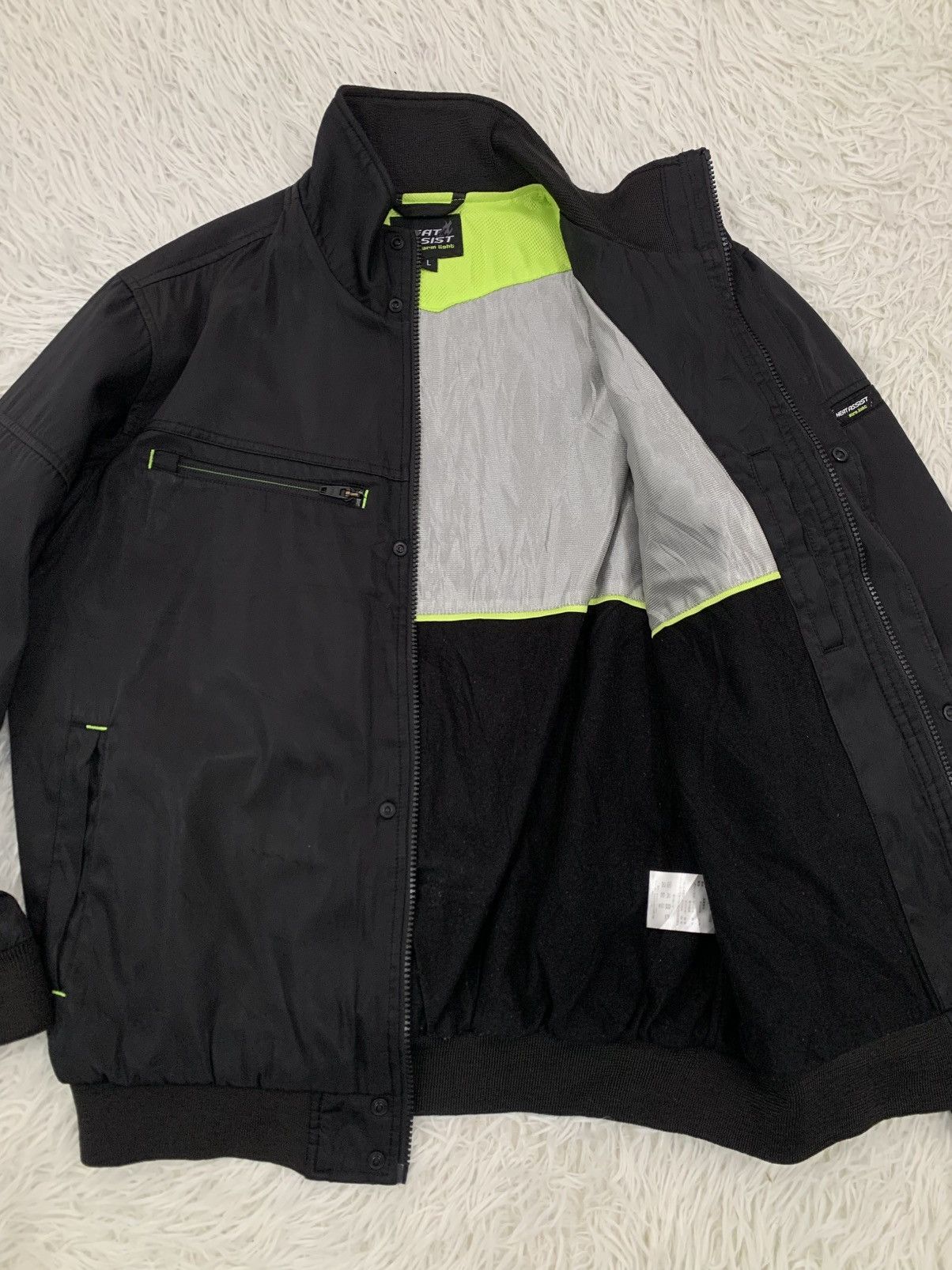Japanese Brand Heat Assist Warm Light Jacket Size US L / EU 52-54 / 3 - 7 Thumbnail