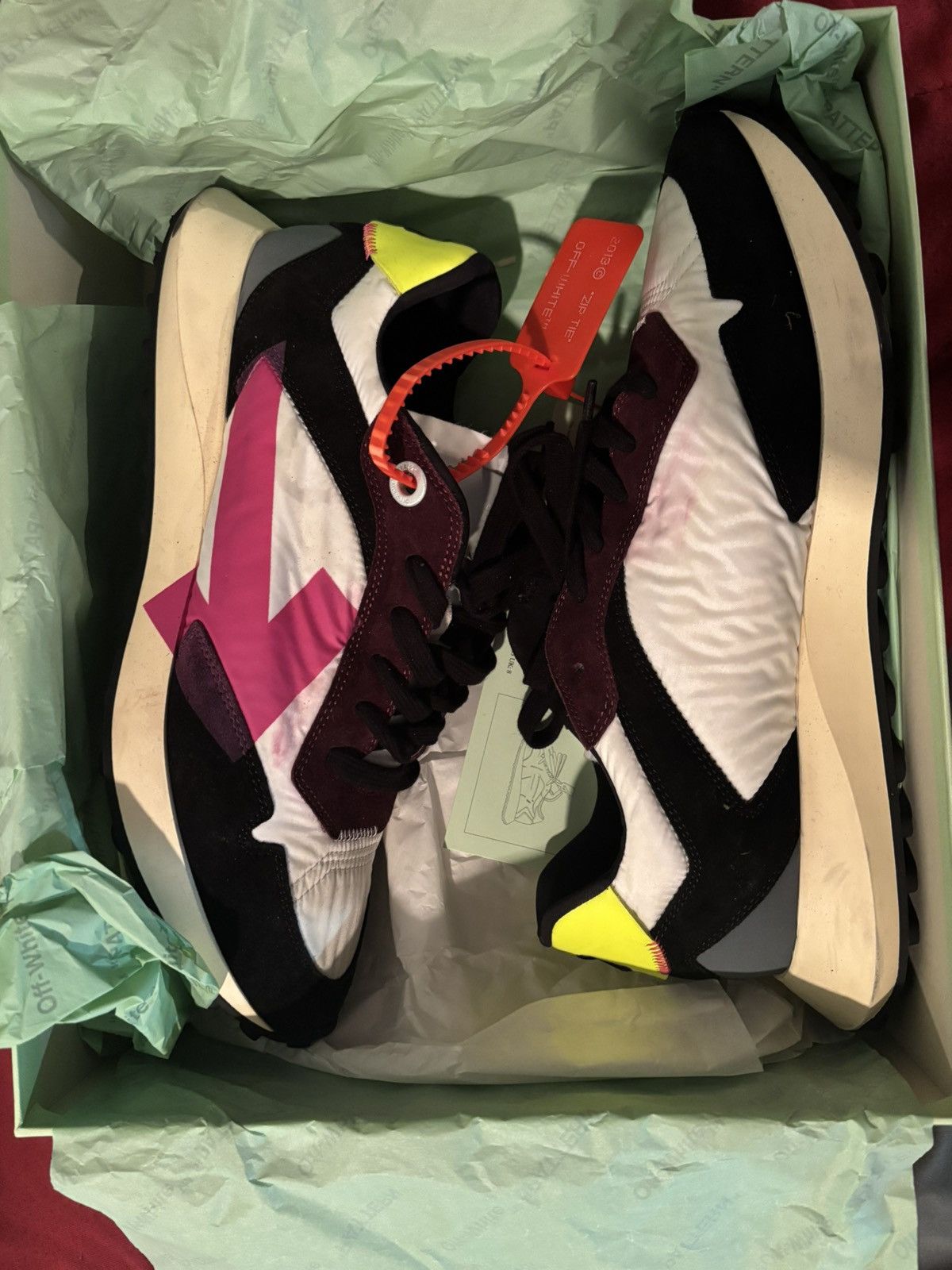 Off-White Off-White Arrow 'White Fuchsia Size US 10 / EU 43 - 1 Thumbnail