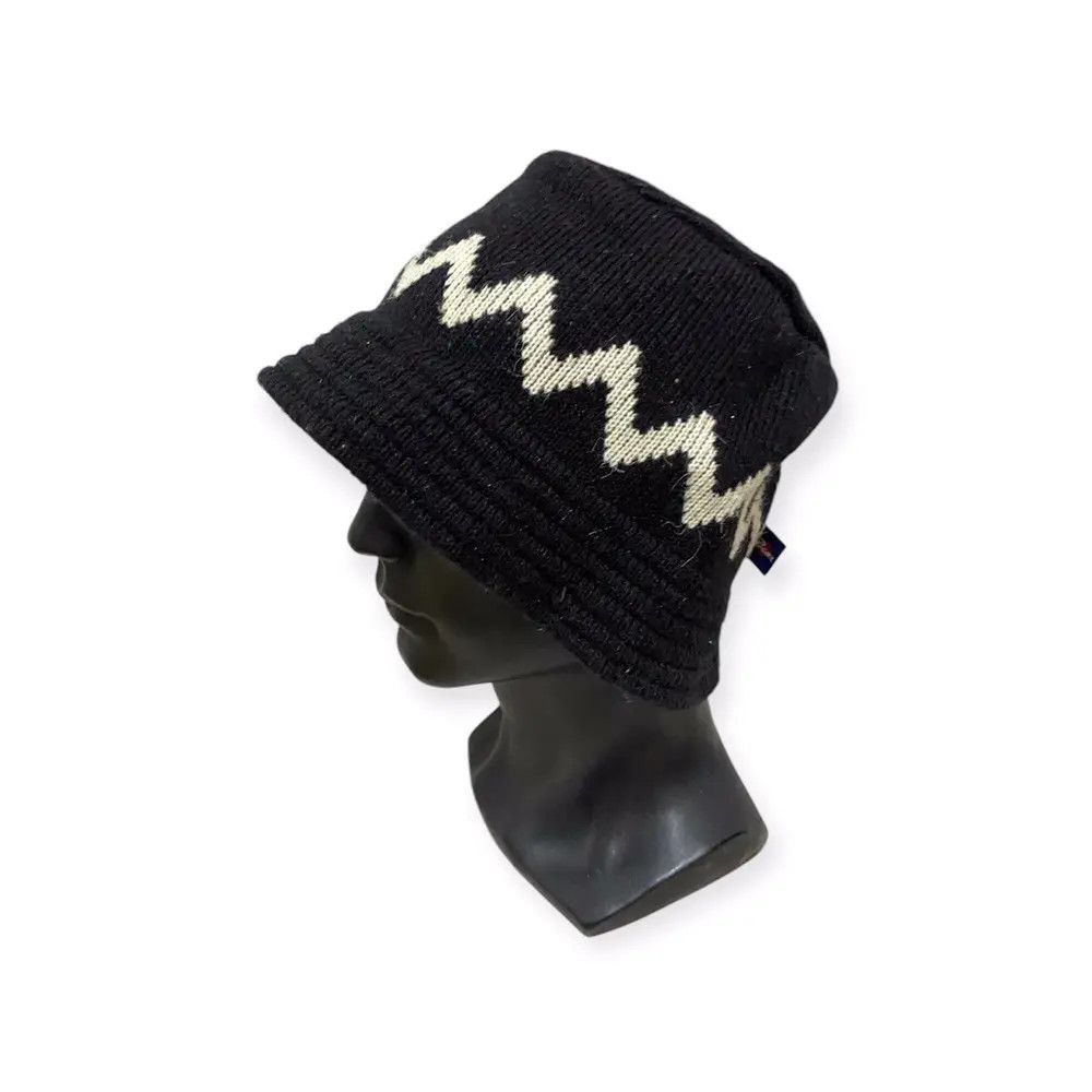 Japanese Brand Japanese Brand Rare Design Bucket Hat Size ONE SIZE - 1 Thumbnail