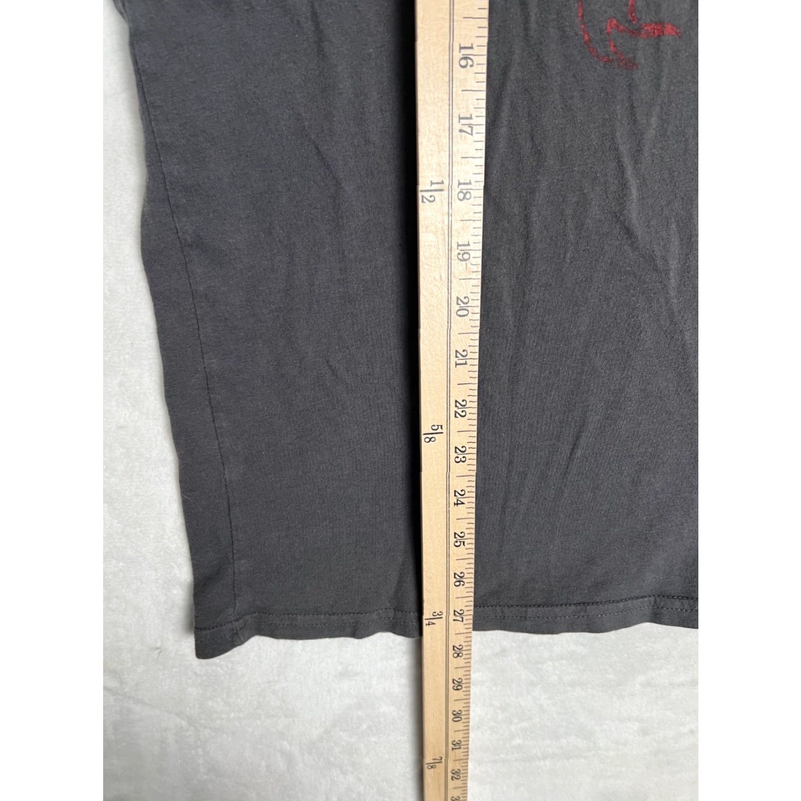 Harley Davidson VINTAGE Harley-Davidson T-Shirt Size L/XL Gray Live The Legend Skull Pirate Men Short Sleeve Crew Neck 90s Biker Motorcycle Graphic Print Double-Sided Size US L / EU 52-54 / 3 - 4 Thumbnail