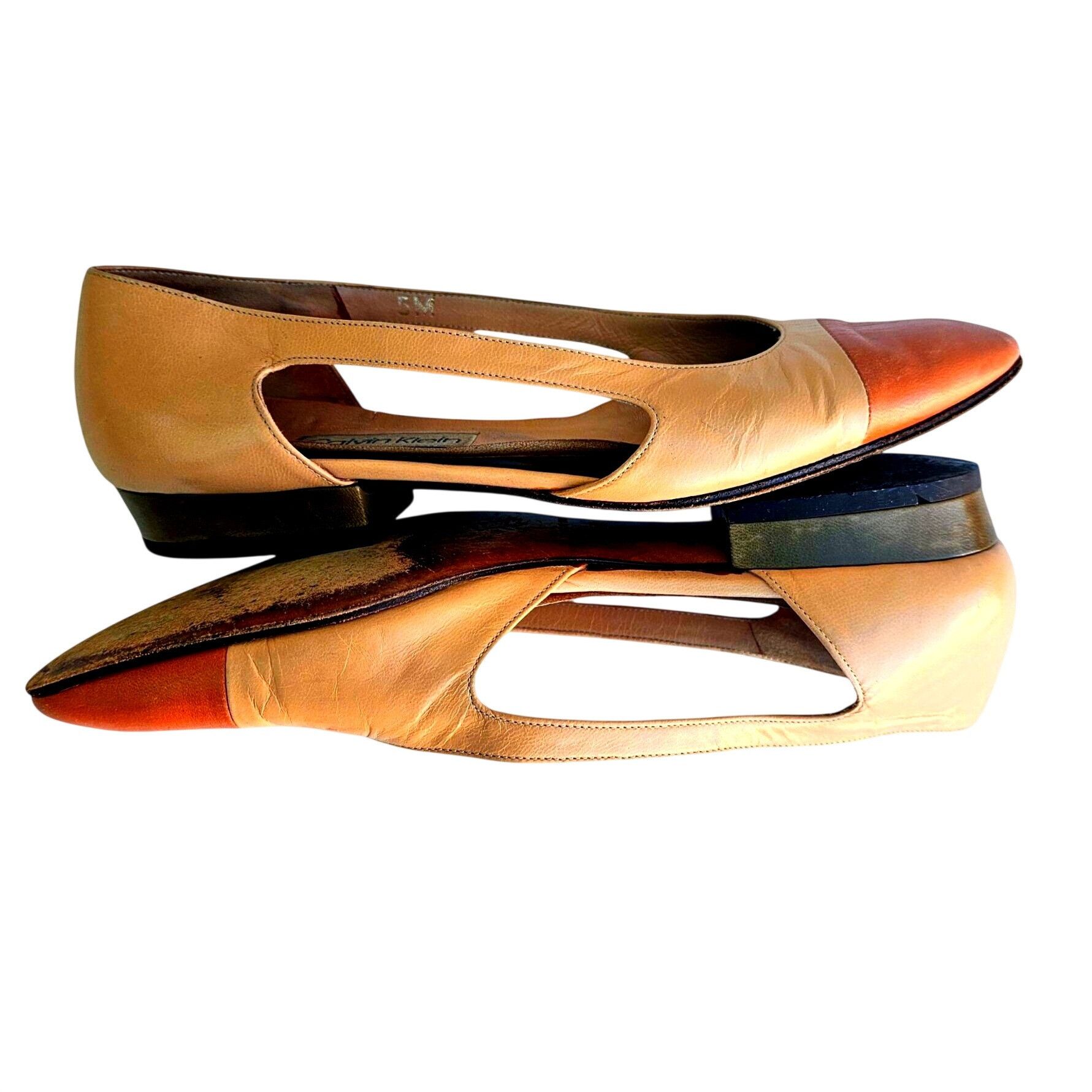 Calvin Klein Vintage Calvin Klein Flats Italy Leather Cap Toe Cutout Beig Size US 5 / IT 35 - 1 Thumbnail