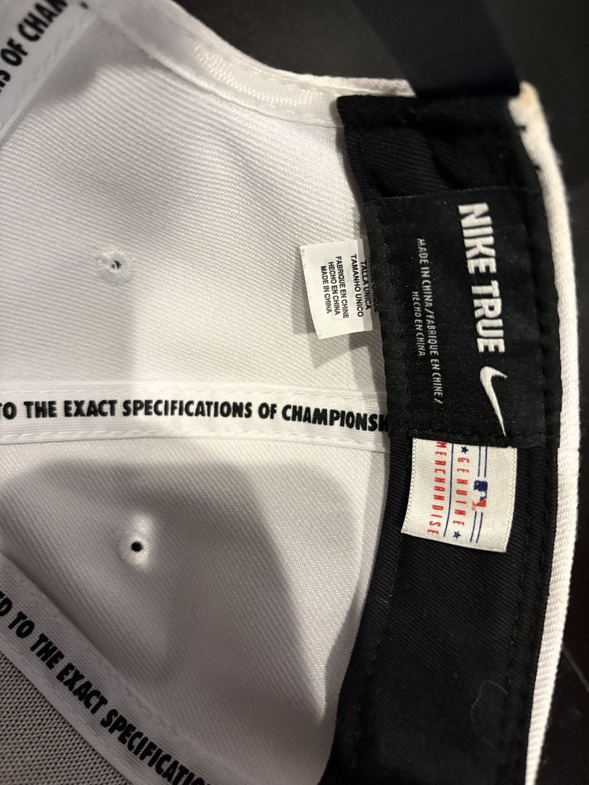Nike White Nike Yankees Snapback Hat – Adjustable Size ONE SIZE - 6 Thumbnail