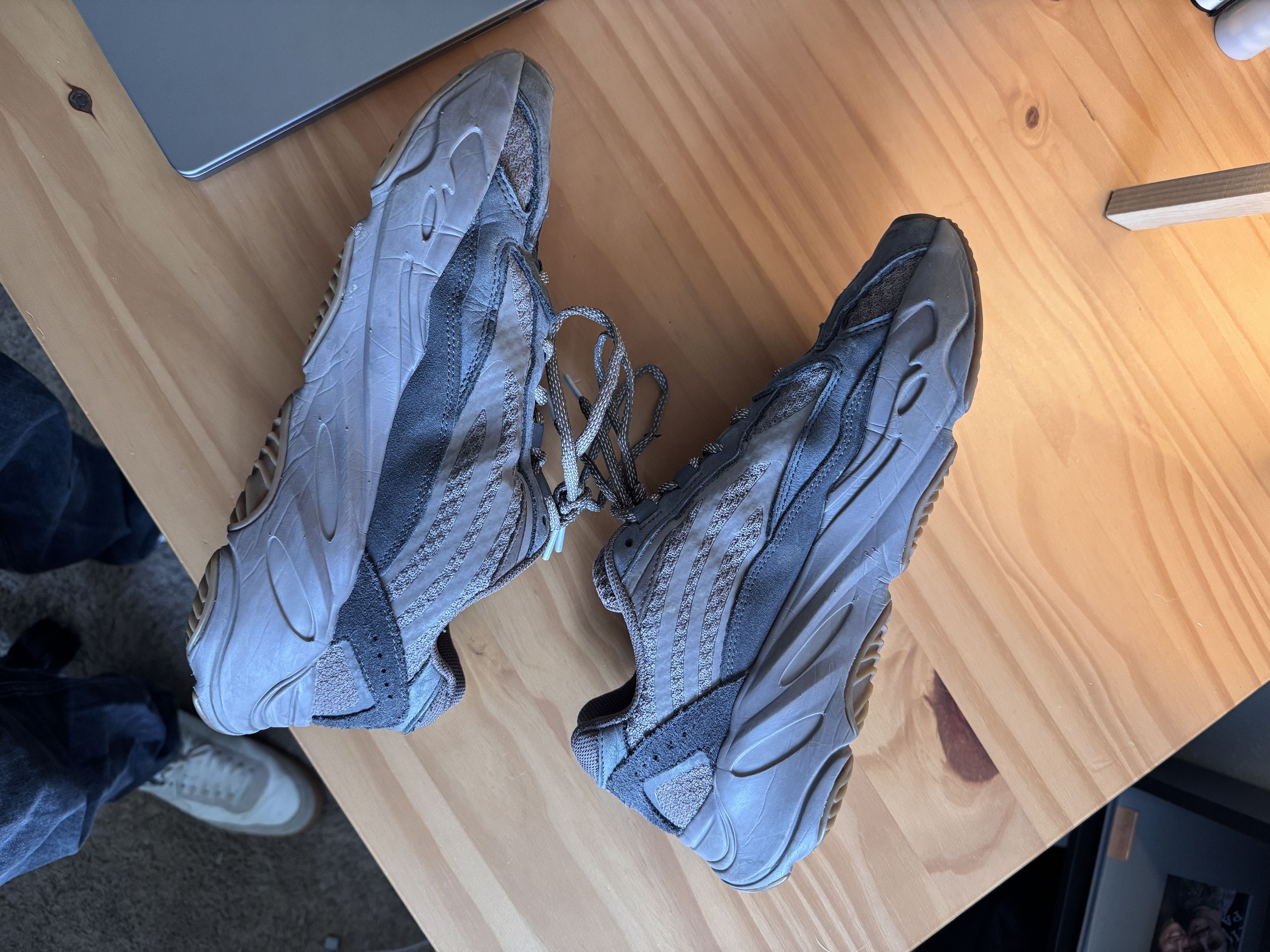 Yeezy Yeezy boost 700 v2 geode Size US 10.5 / EU 43-44 - 3 Thumbnail