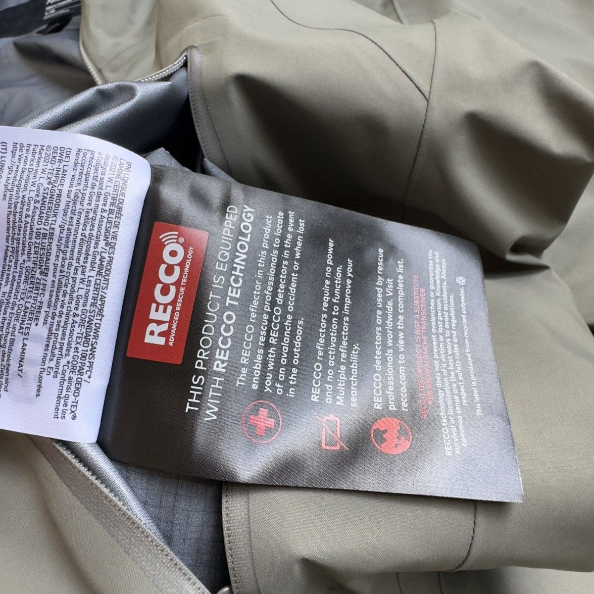 Arc'teryx Arc'teryx Beta Jacket Forage Ss2024 Size US L / EU 52-54 / 3 - 8 Thumbnail