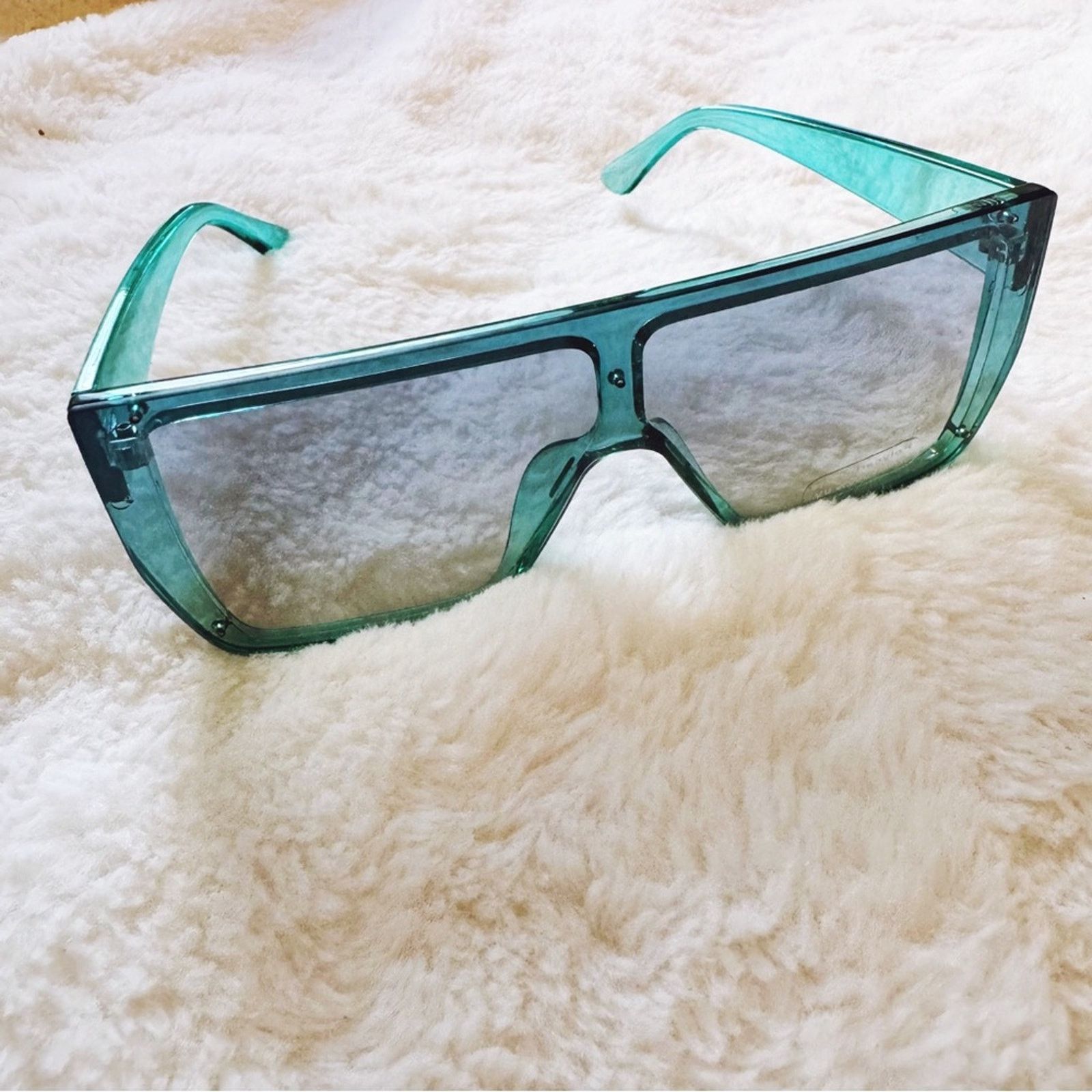 Other Greta Green Oversized Statement Sunglasses Size ONE SIZE - 7 Thumbnail
