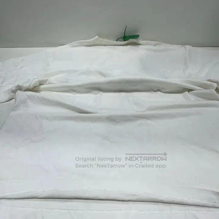 Balenciaga Balenciaga White Graphic Short Sleeve T-Shirt. Size US M / EU 48-50 / 2 - 9 Thumbnail
