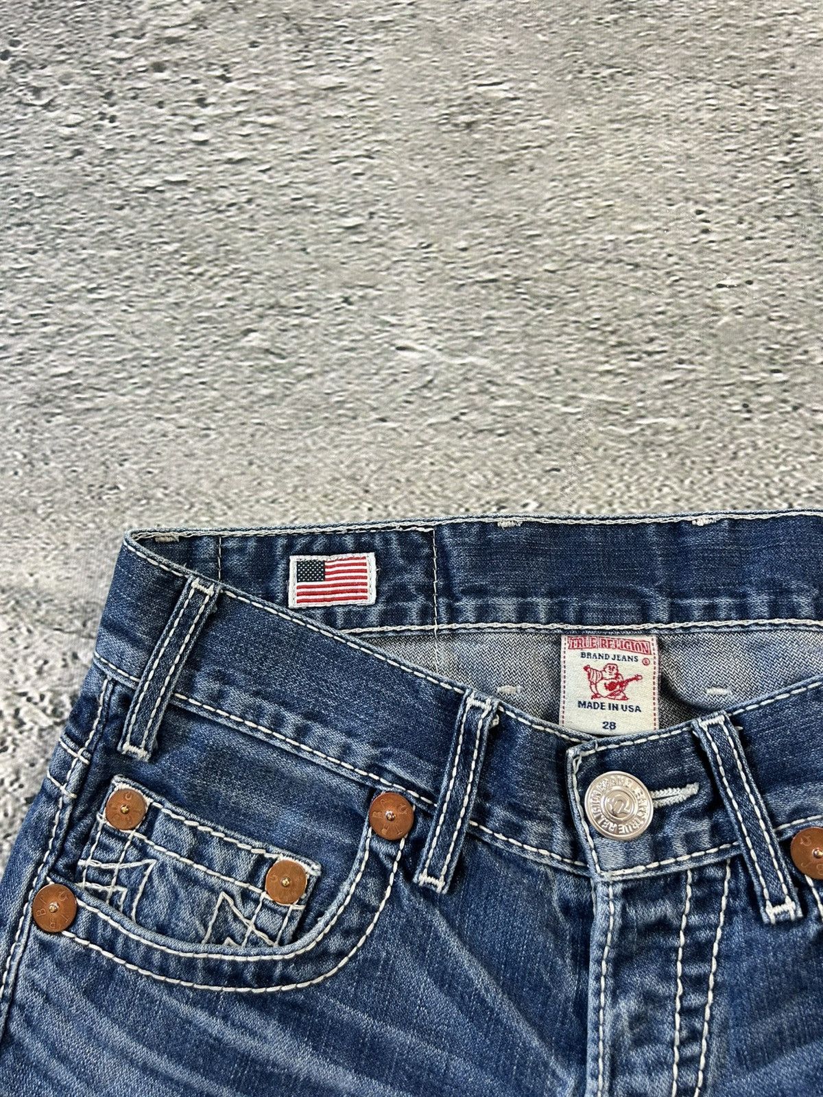 True Religion True Religion blue jeans white thick stitching Y2K Size US 28 / EU 44 - 9 Thumbnail