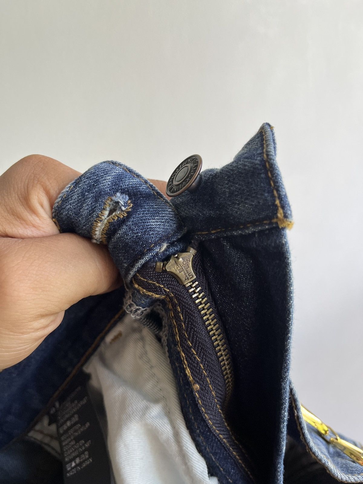Celine Jane Flare Jeans in Denim Union Wash Size 26" / US 2 / IT 38 - 10 Thumbnail
