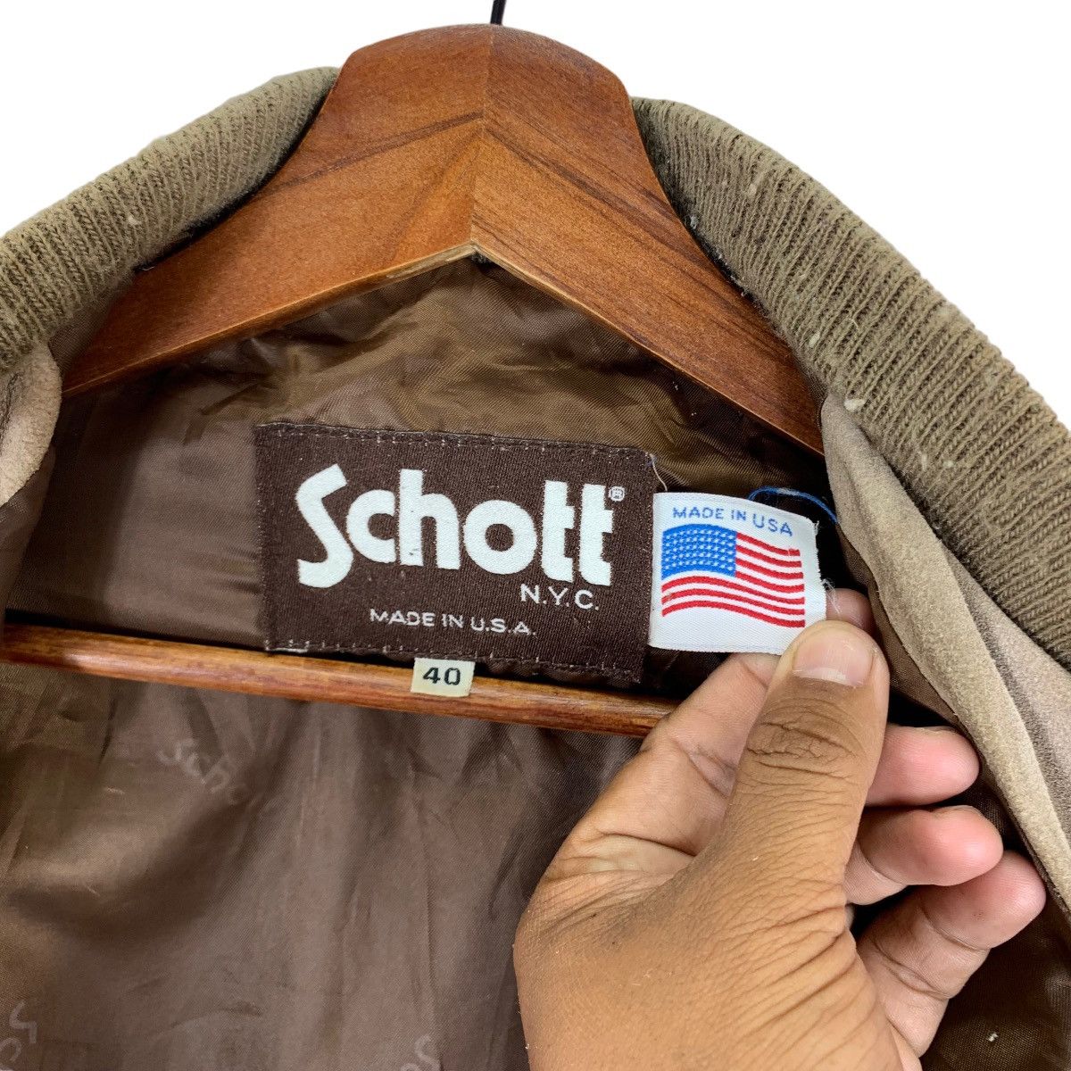 Schott 🔥🔥VINTAGE SCHOTT NYC SUEDE LEATHER BOMBER JACKET Size US M / EU 48-50 / 2 - 7 Thumbnail