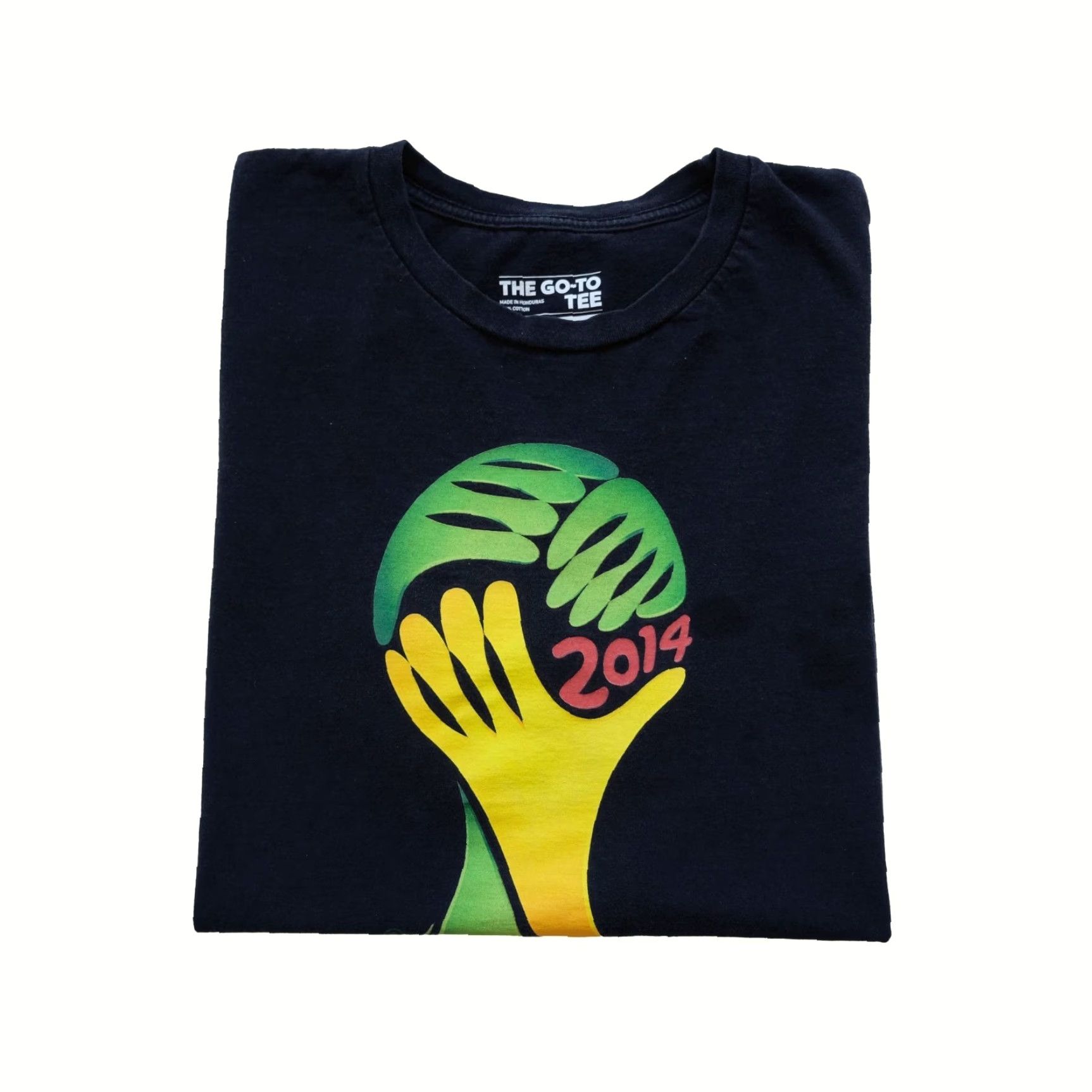Adidas VINTAGE ADIDAS FIFA SOCCER VTG Y2K RETRO SPORT ACTIVE BLACK GRAPHIC T SHIRT 2013 SZ XL Size US XL / EU 56 / 4 - 2 Thumbnail