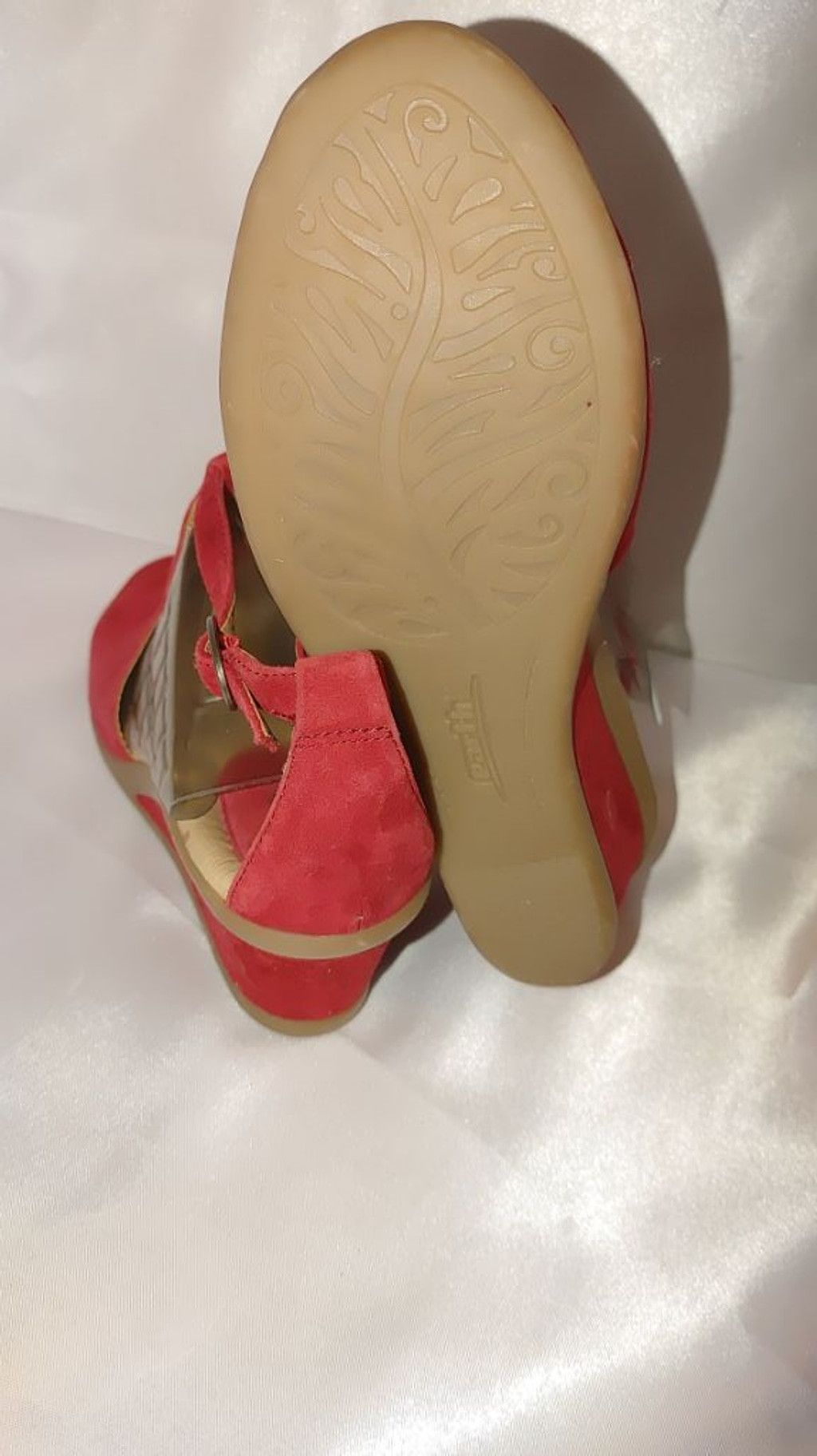 Other Earth Suede Caper Sandals Size 9.5B Size US 9.5 / IT 39.5 - 8 Thumbnail