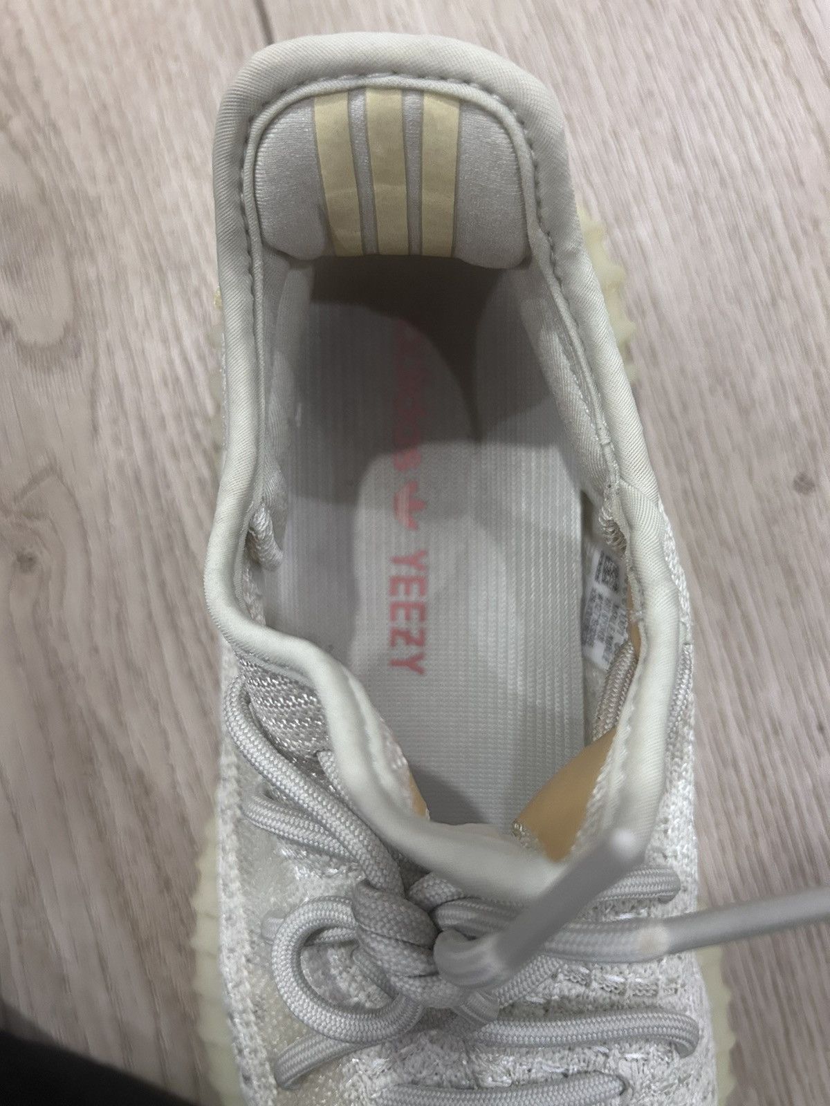 Adidas × Yeezy Yeezy 350v2 Light Size US 7 / EU 40 - 7 Thumbnail