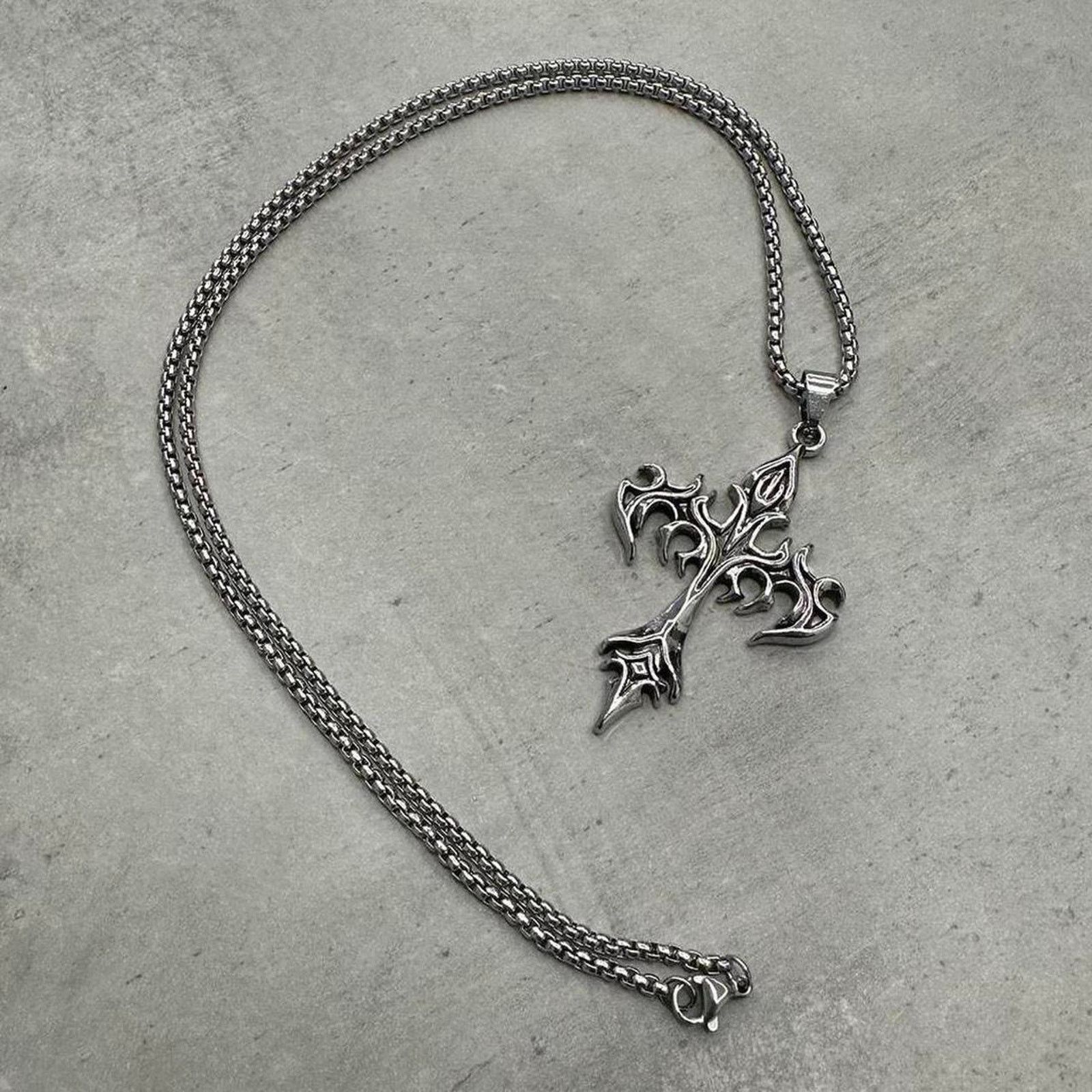 Vintage Y2k Gothic Cross Necklace Chain in Stainless Steel Vintage Size ONE SIZE - 5 Thumbnail