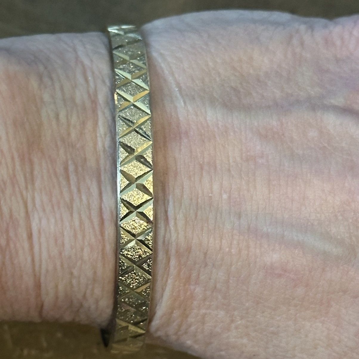 Vintage Vintage gold tone textured bangle bracelet Size ONE SIZE - 5 Thumbnail