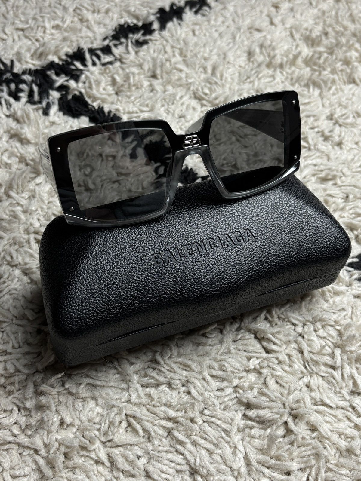 Balenciaga Balenciaga Extreme Silver Square Sunglasses Size ONE SIZE - 1 Thumbnail