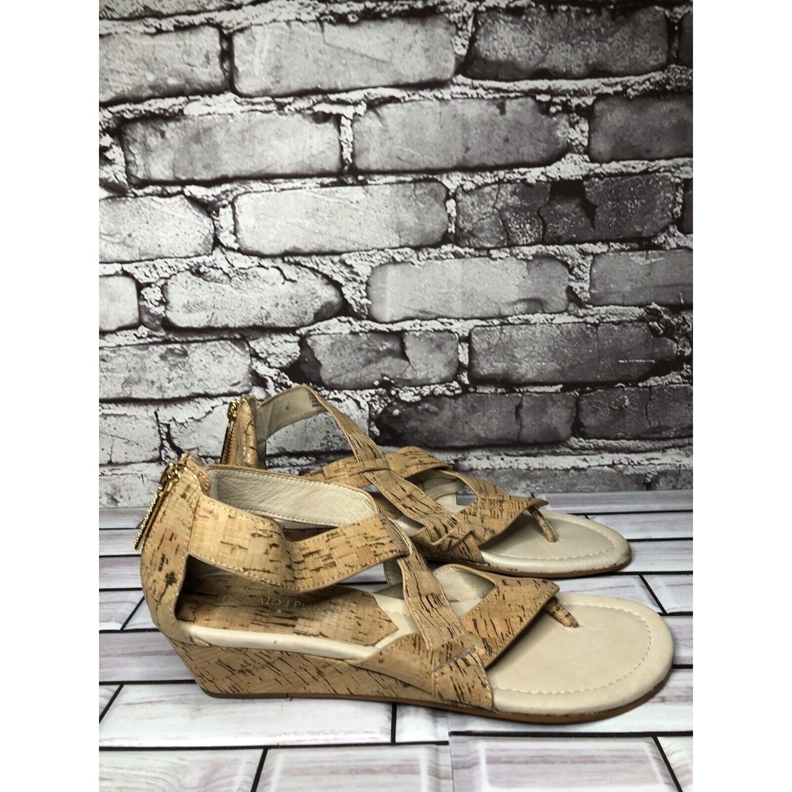Donald Pliner Donald Pliner Deann Tan Cork Wedge Back Zipper Sandals Women Size US 7.5 / IT 37.5 - 15 Thumbnail