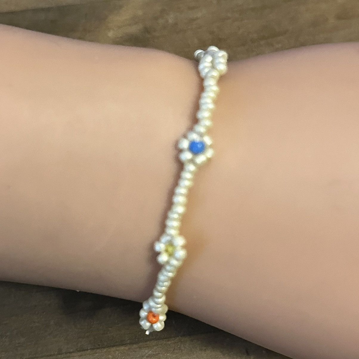 Other Frenzy flower bead stretch bracelet Size ONE SIZE - 3 Thumbnail