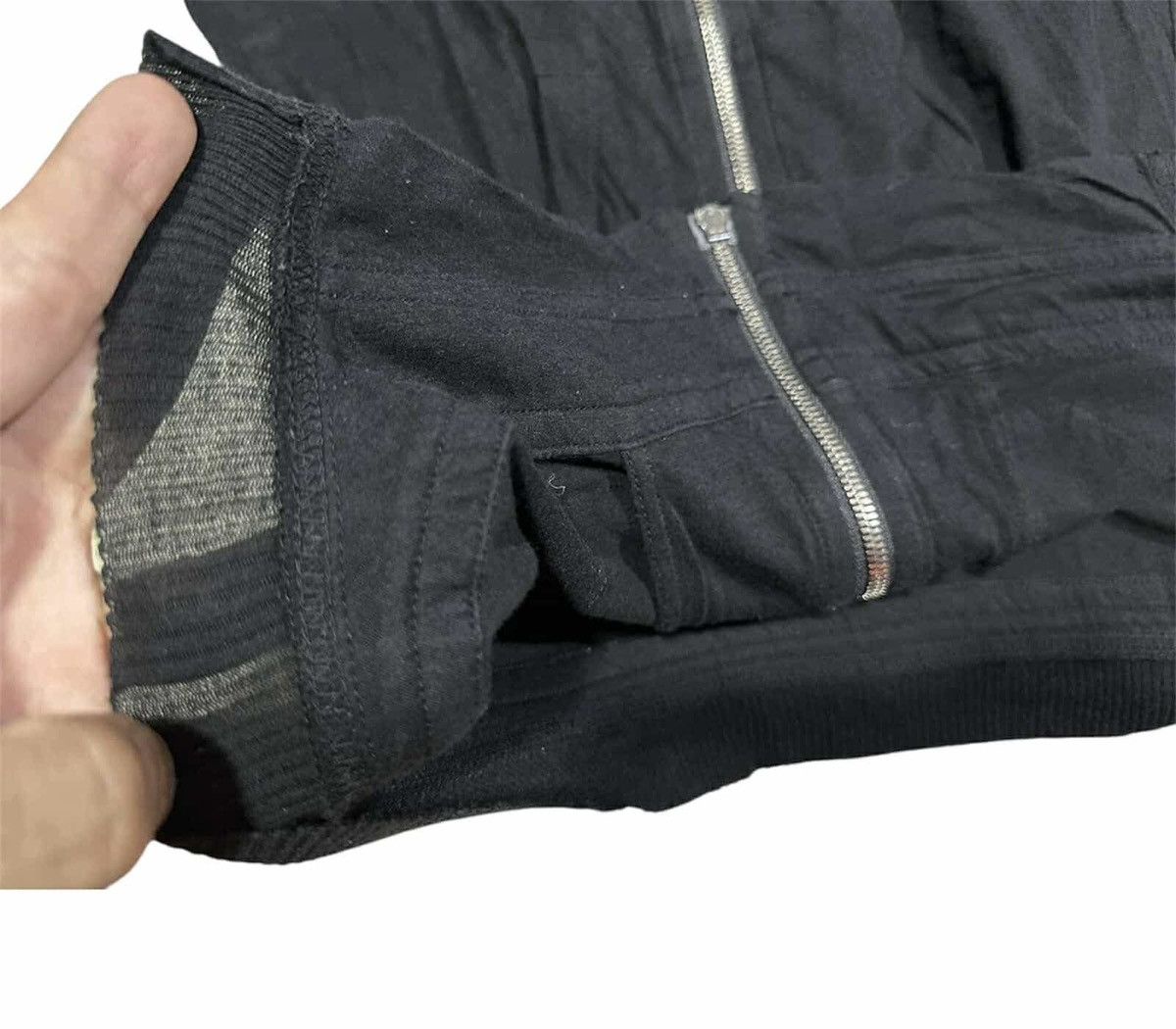 Julius × Ma+ 🔥Ss11 Julius Asymmetric Hoodie Chaos Ontological Anarchism Size US M / EU 48-50 / 2 - 5 Thumbnail