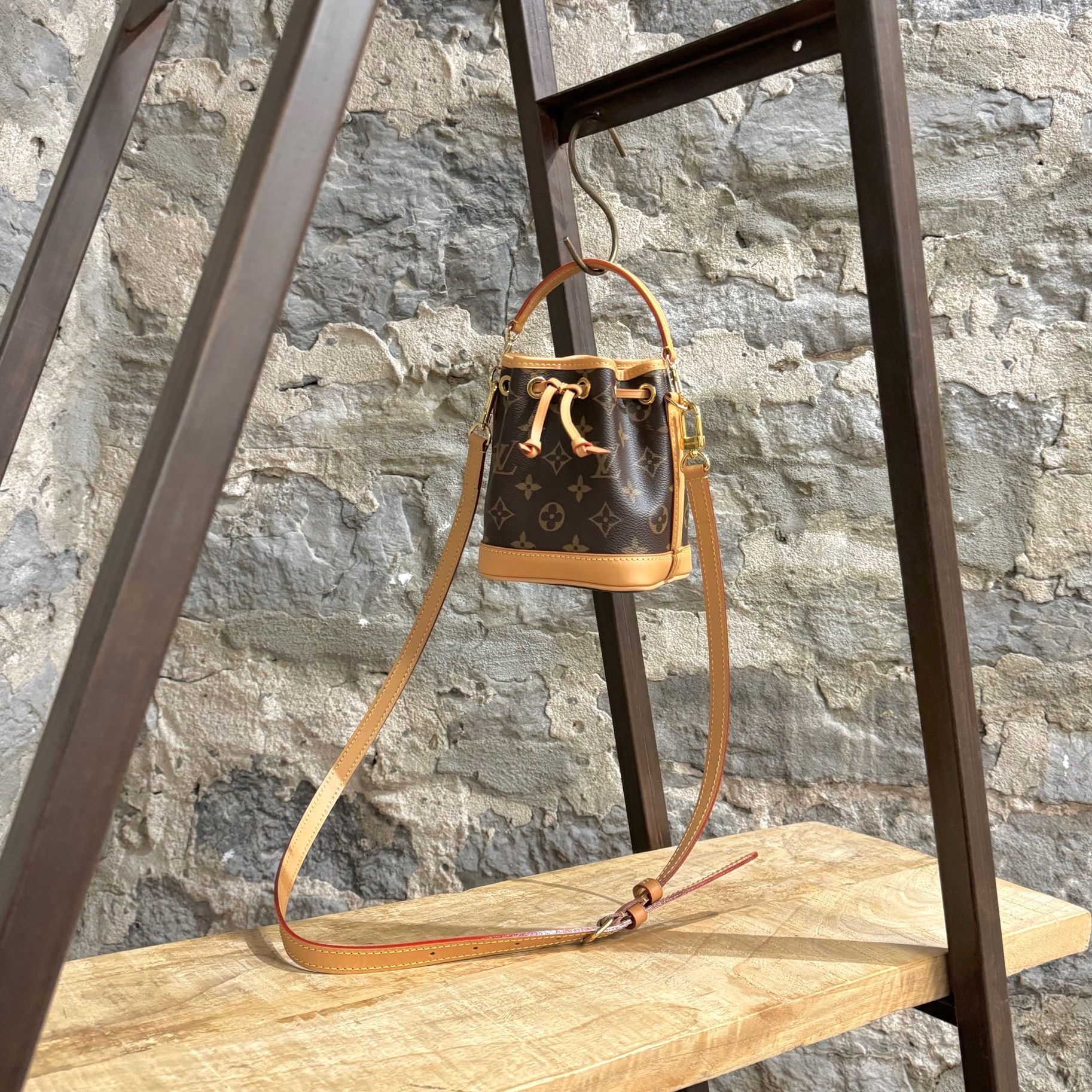 Louis vuitton mini bucket outlet
