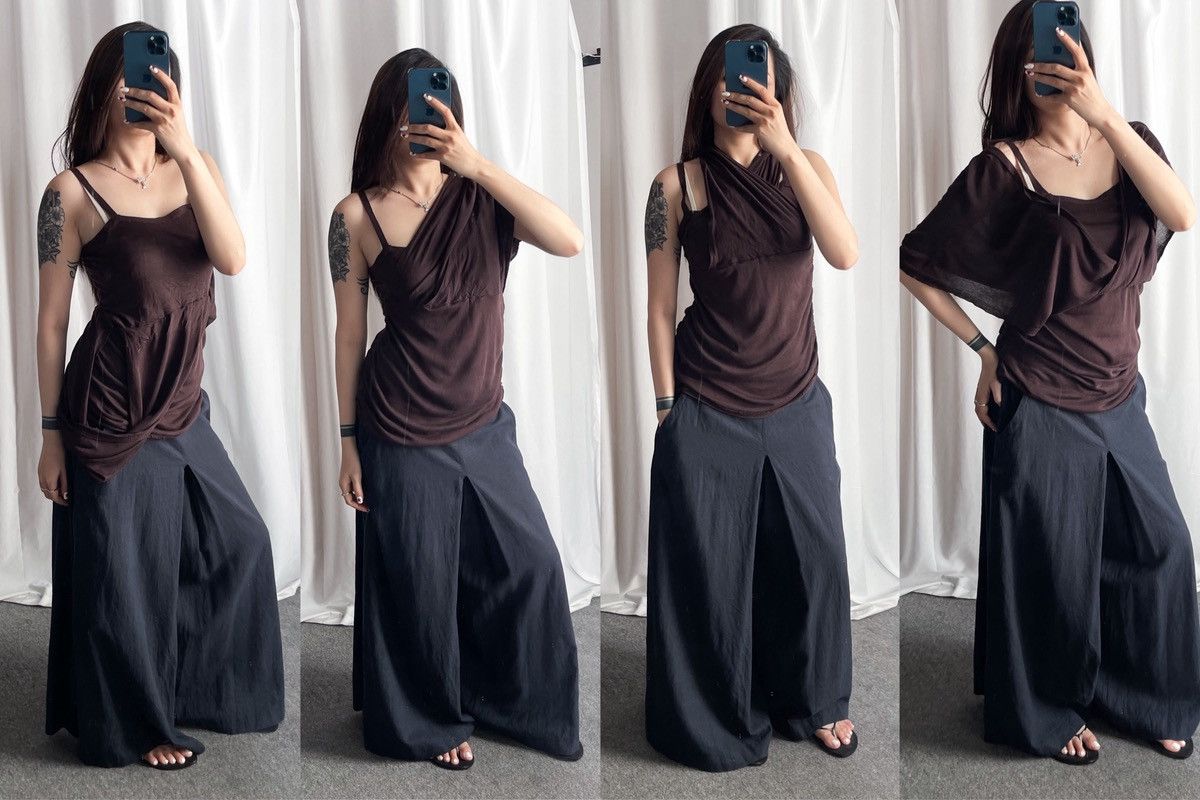 Journal Standard Double Standard Clothing Multi-Way Draped Batwing Knit Top Size ONE SIZE - 1 Thumbnail