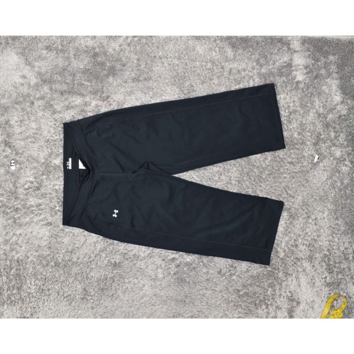 Under Armour Under Armour Women's Size M Capri Straight Pants All Season Black  Polyester Pull